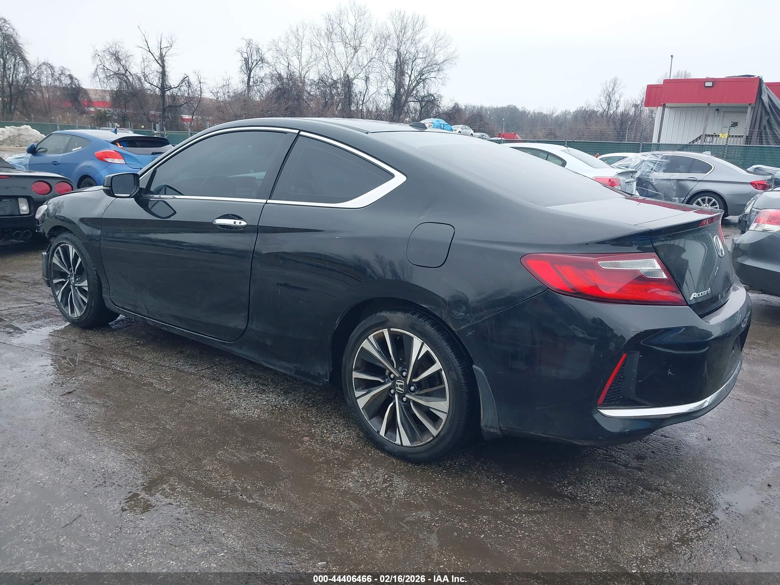 HONDA ACCORD image 3