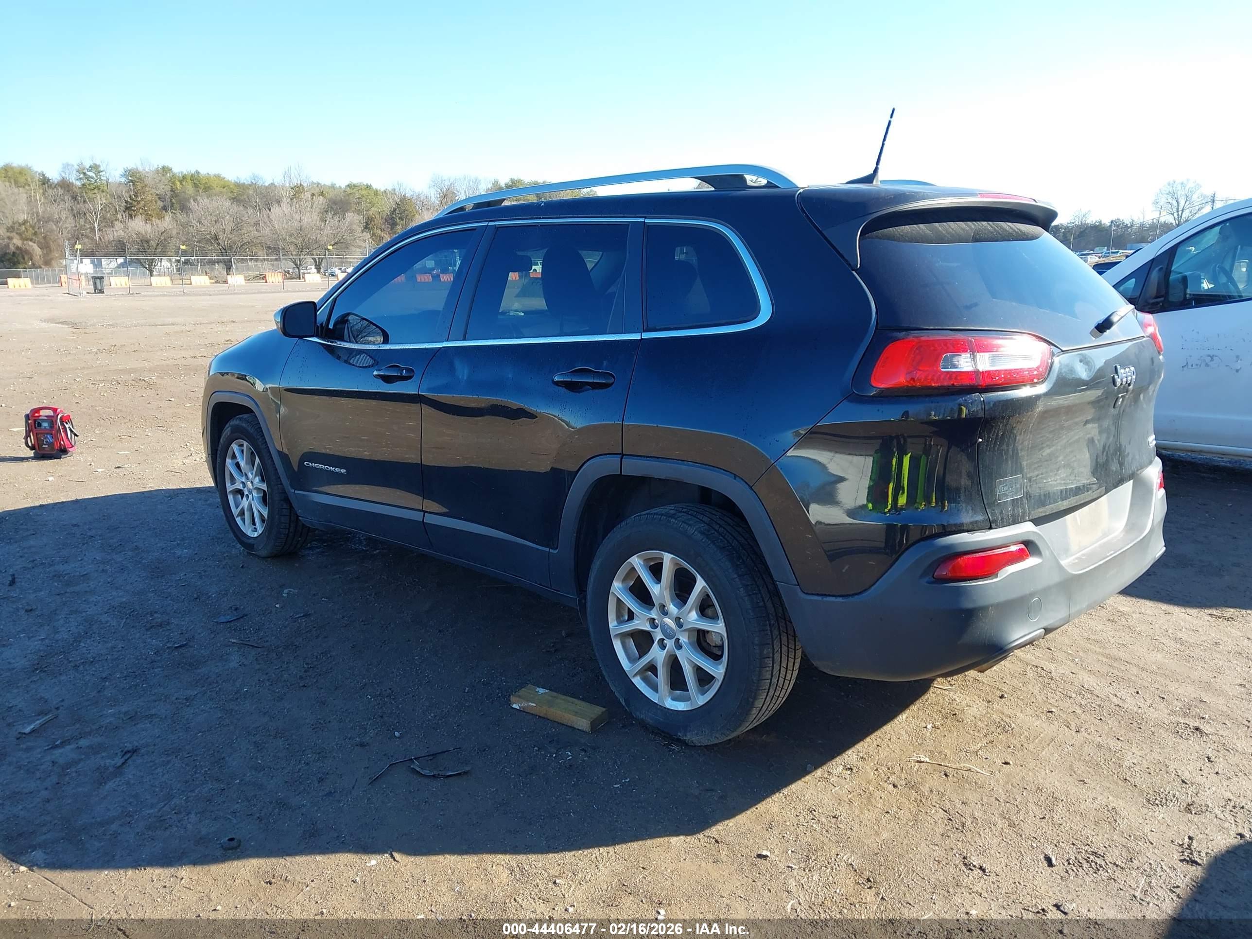 JEEP CHEROKEE image 3