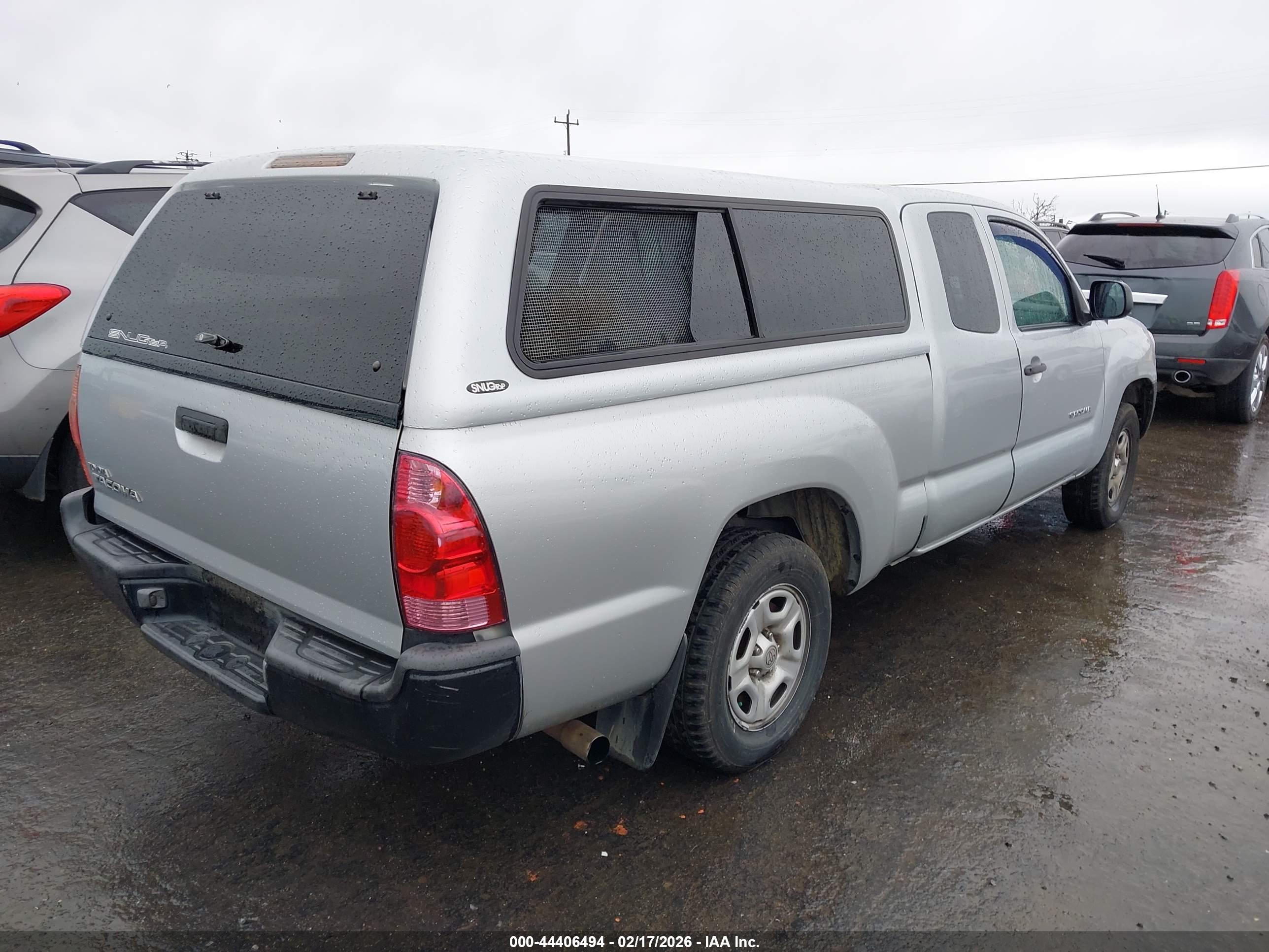TOYOTA TACOMA image 4