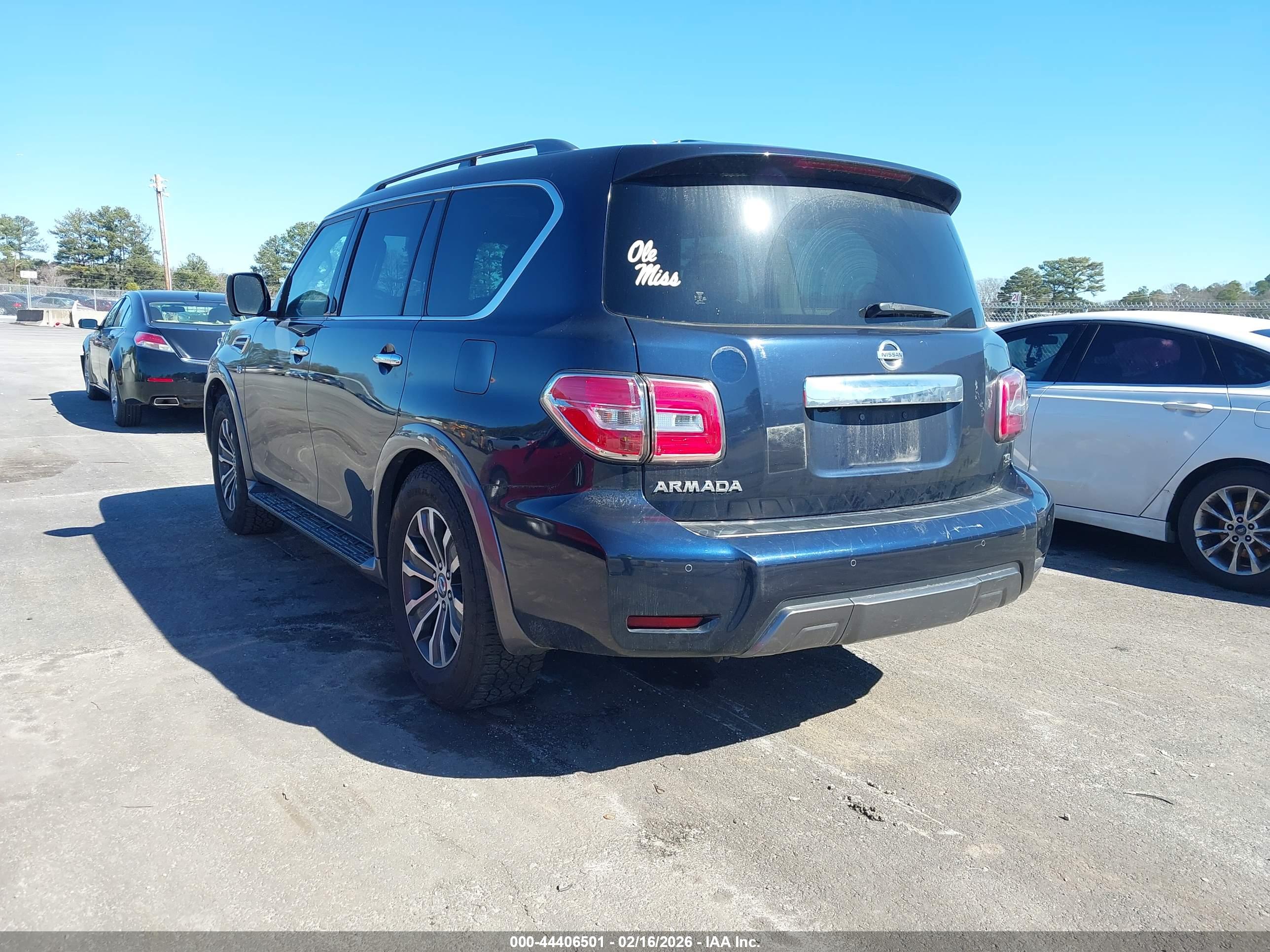 NISSAN ARMADA image 3