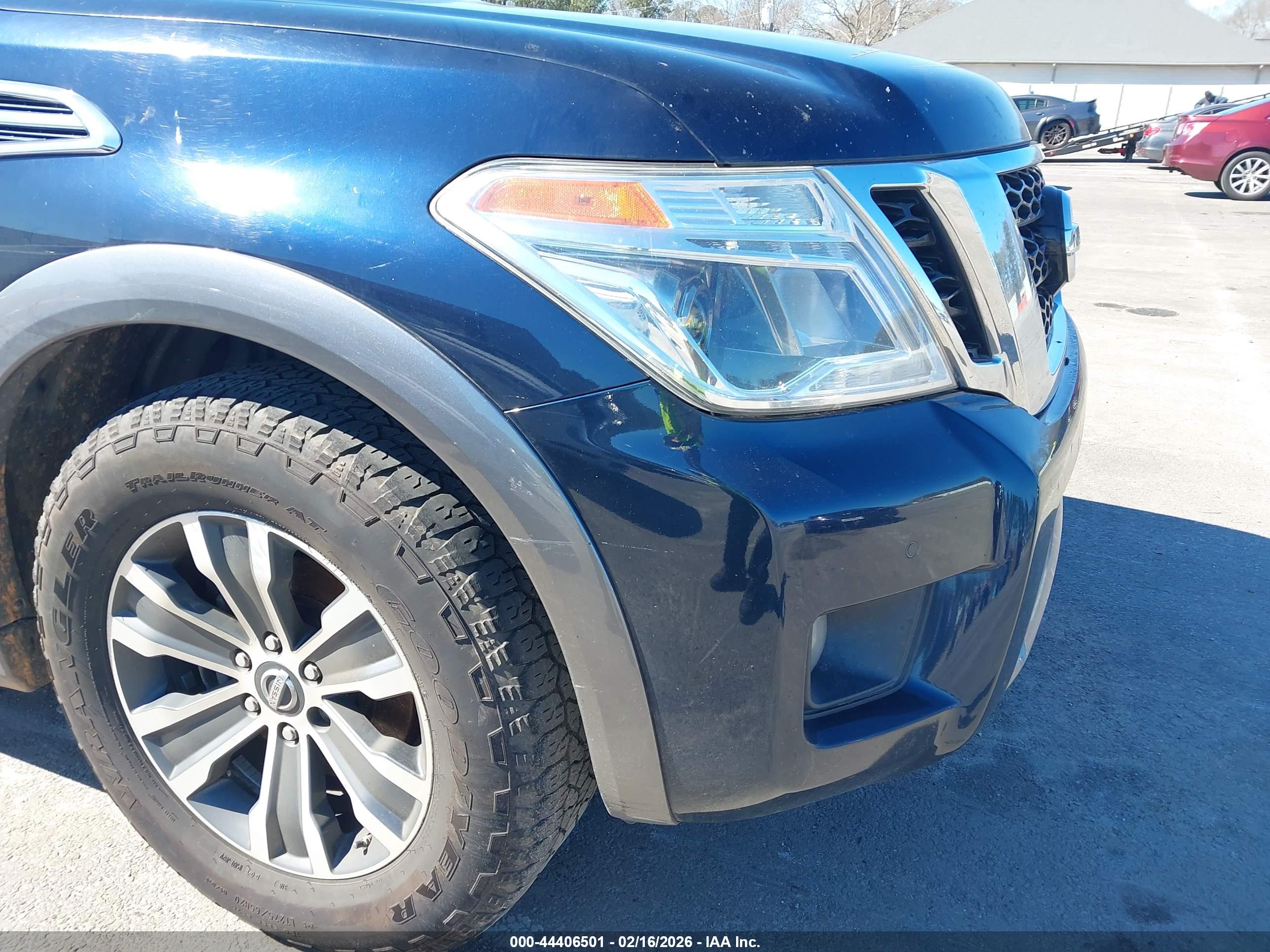NISSAN ARMADA image 6
