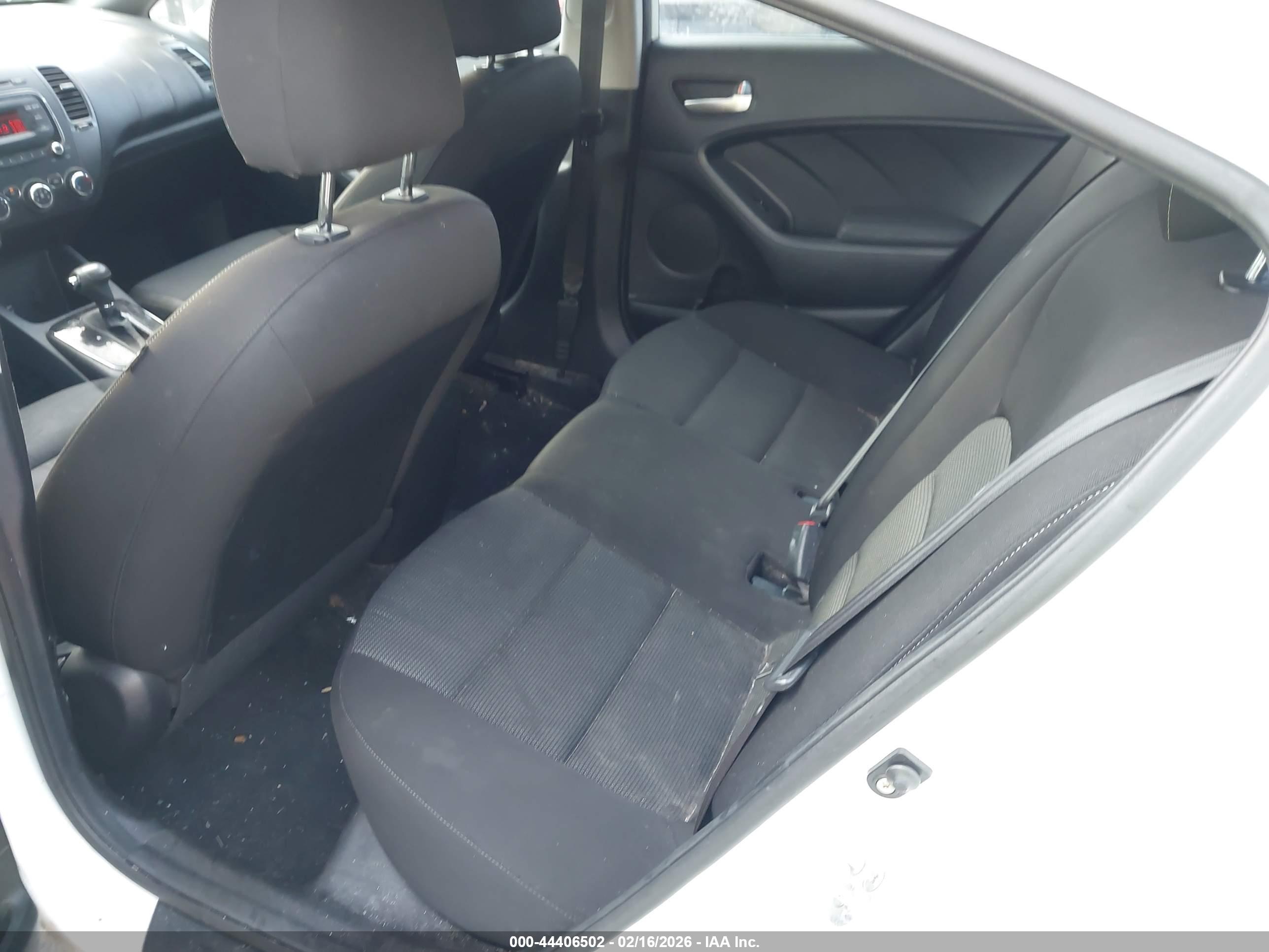 KIA FORTE image 8