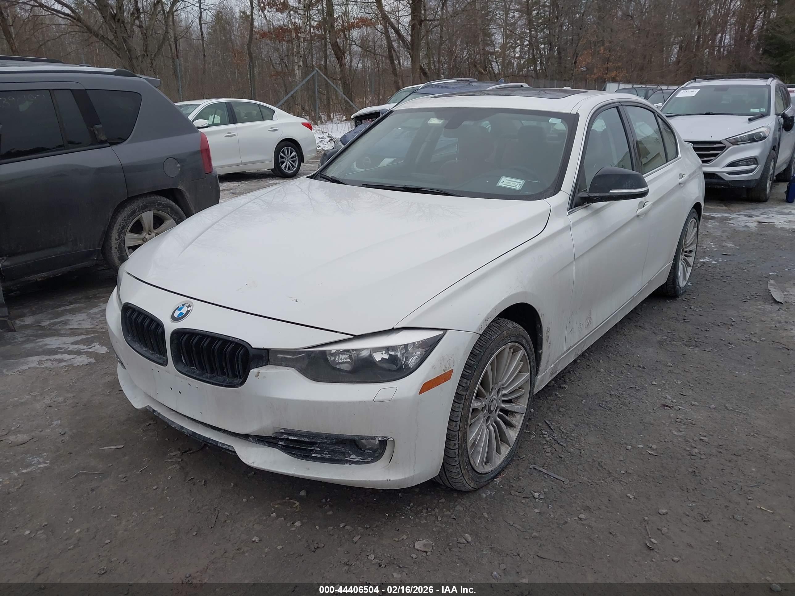 BMW 328I image 6