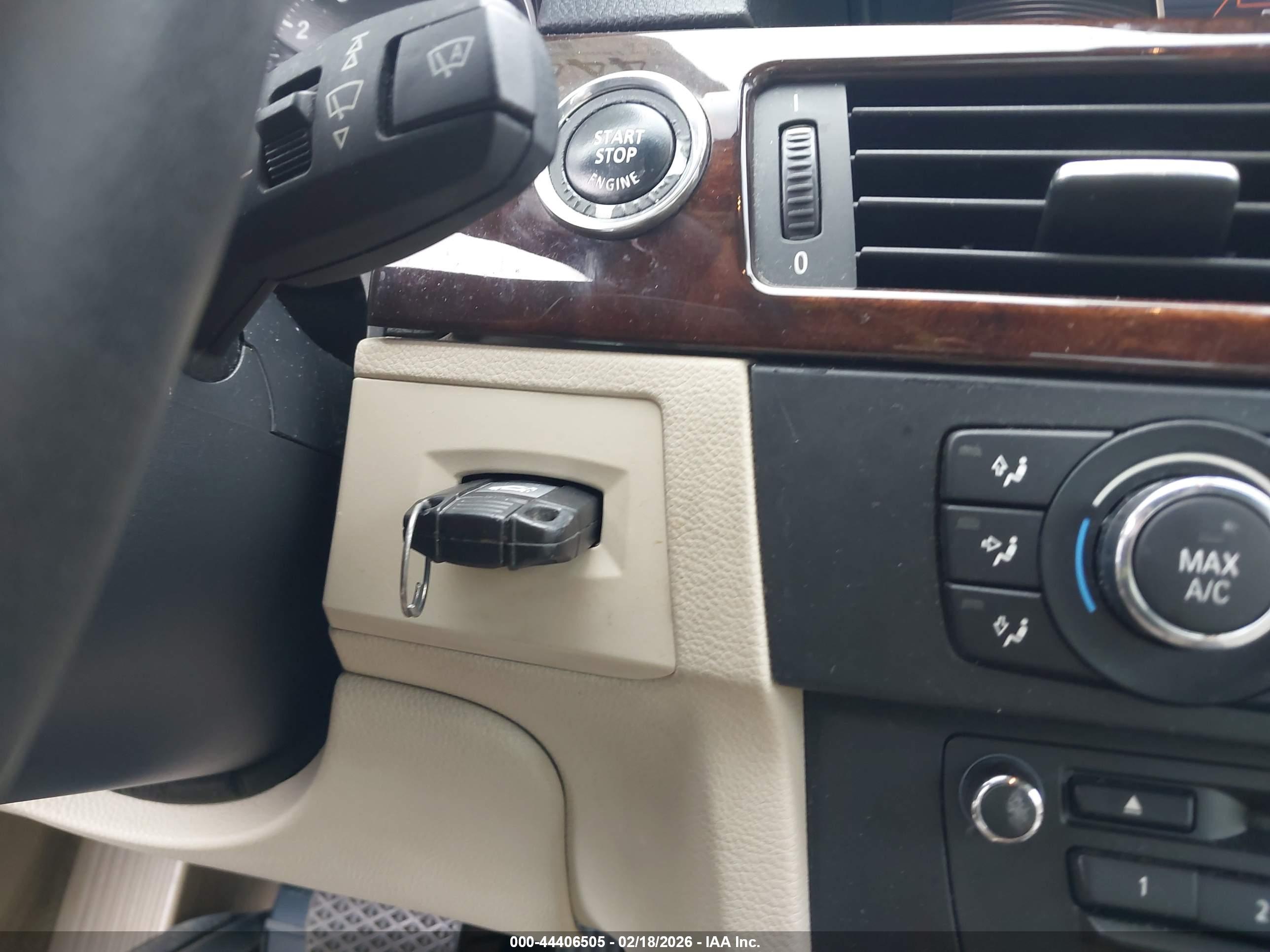 BMW 328I image 11