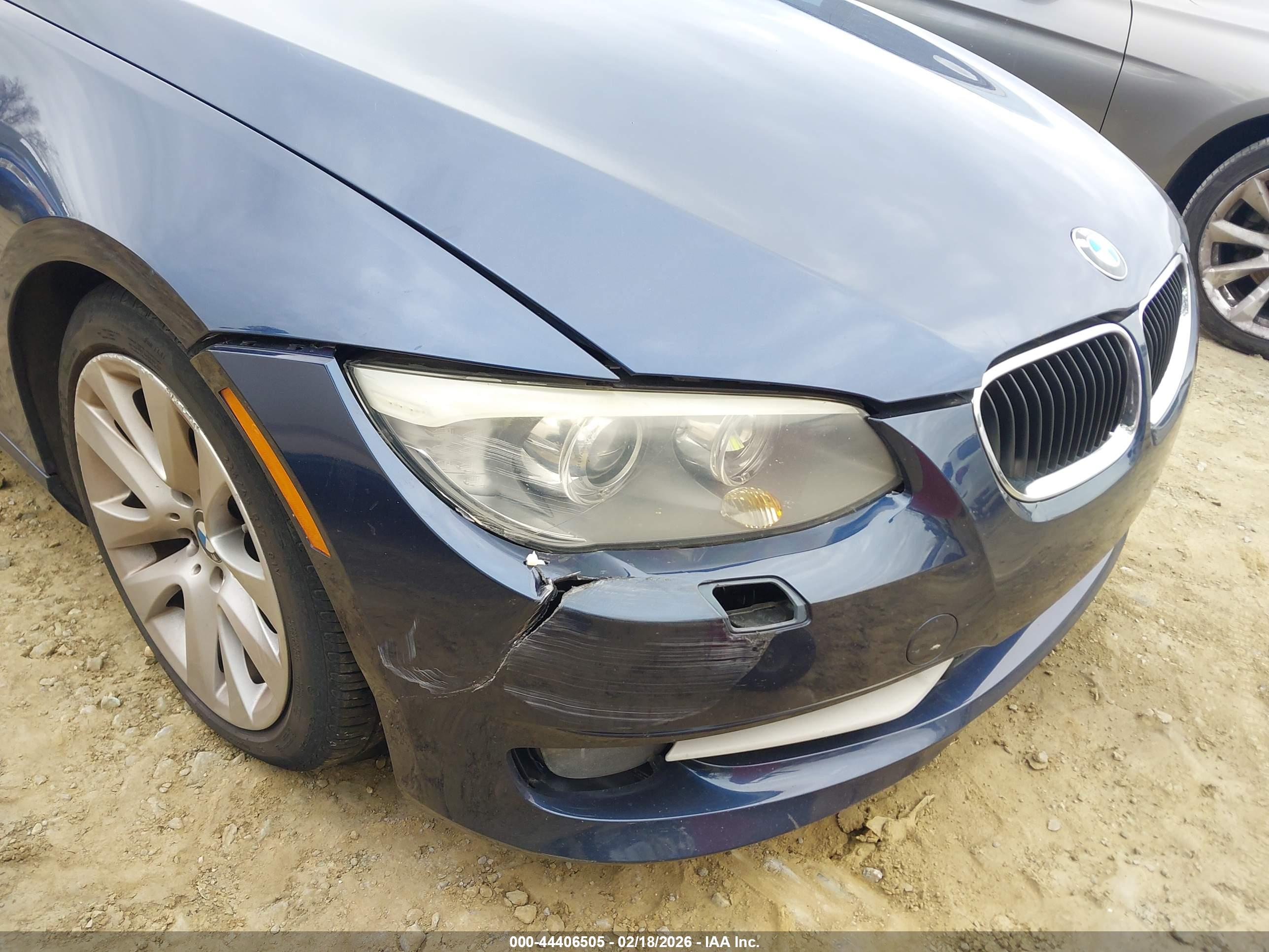 BMW 328I image 6