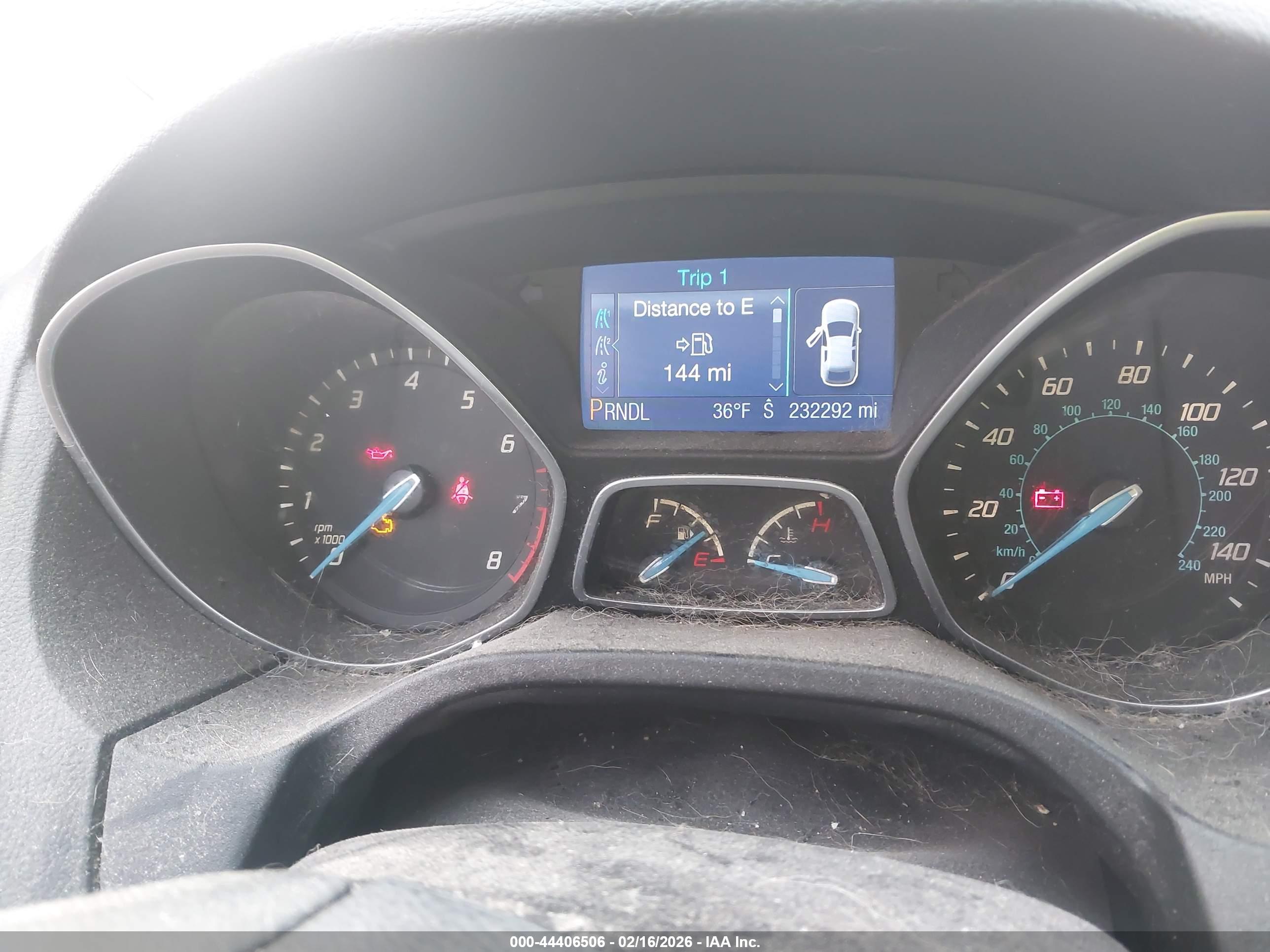 FORD FOCUS image 7