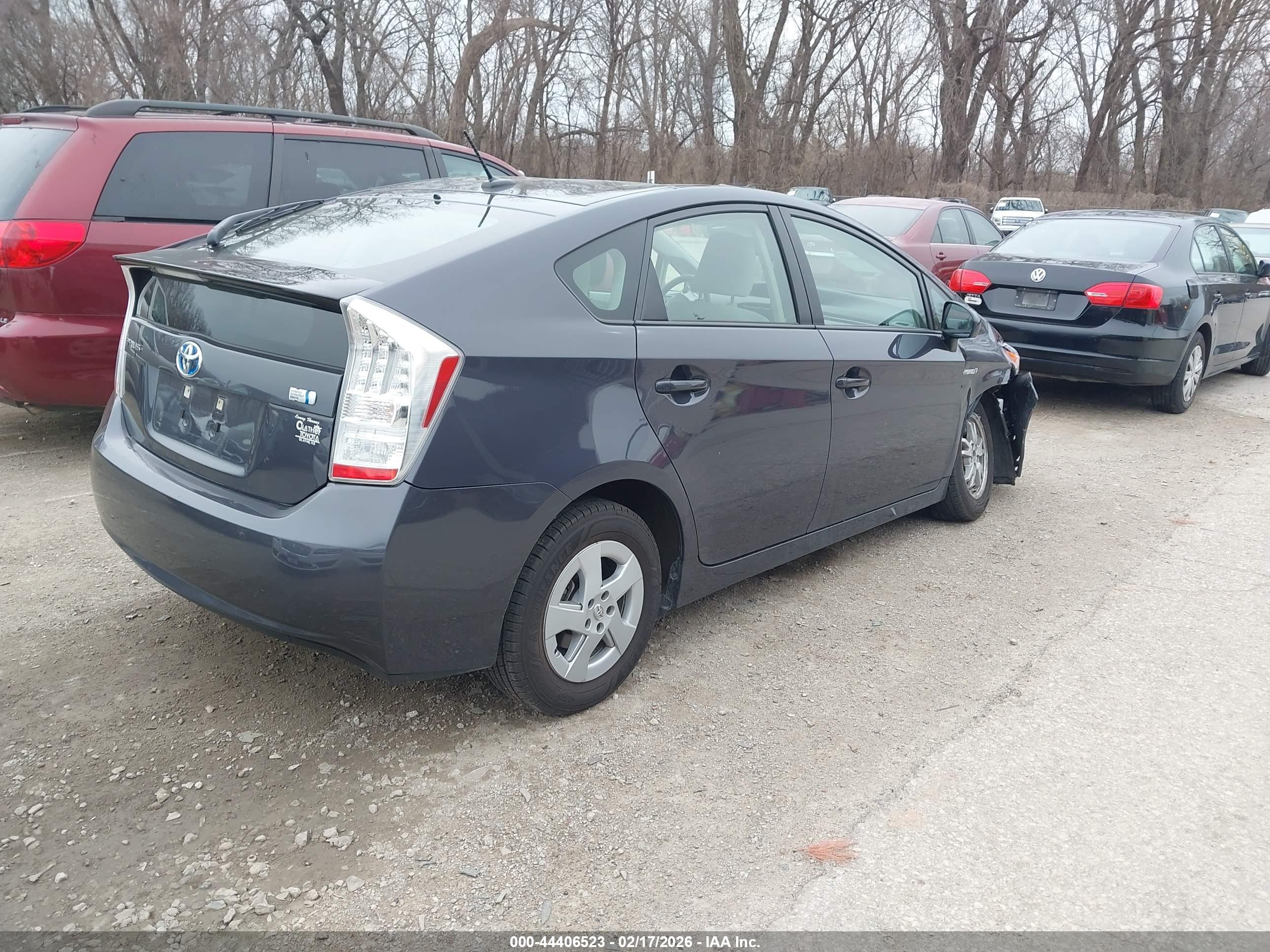 TOYOTA PRIUS image 4