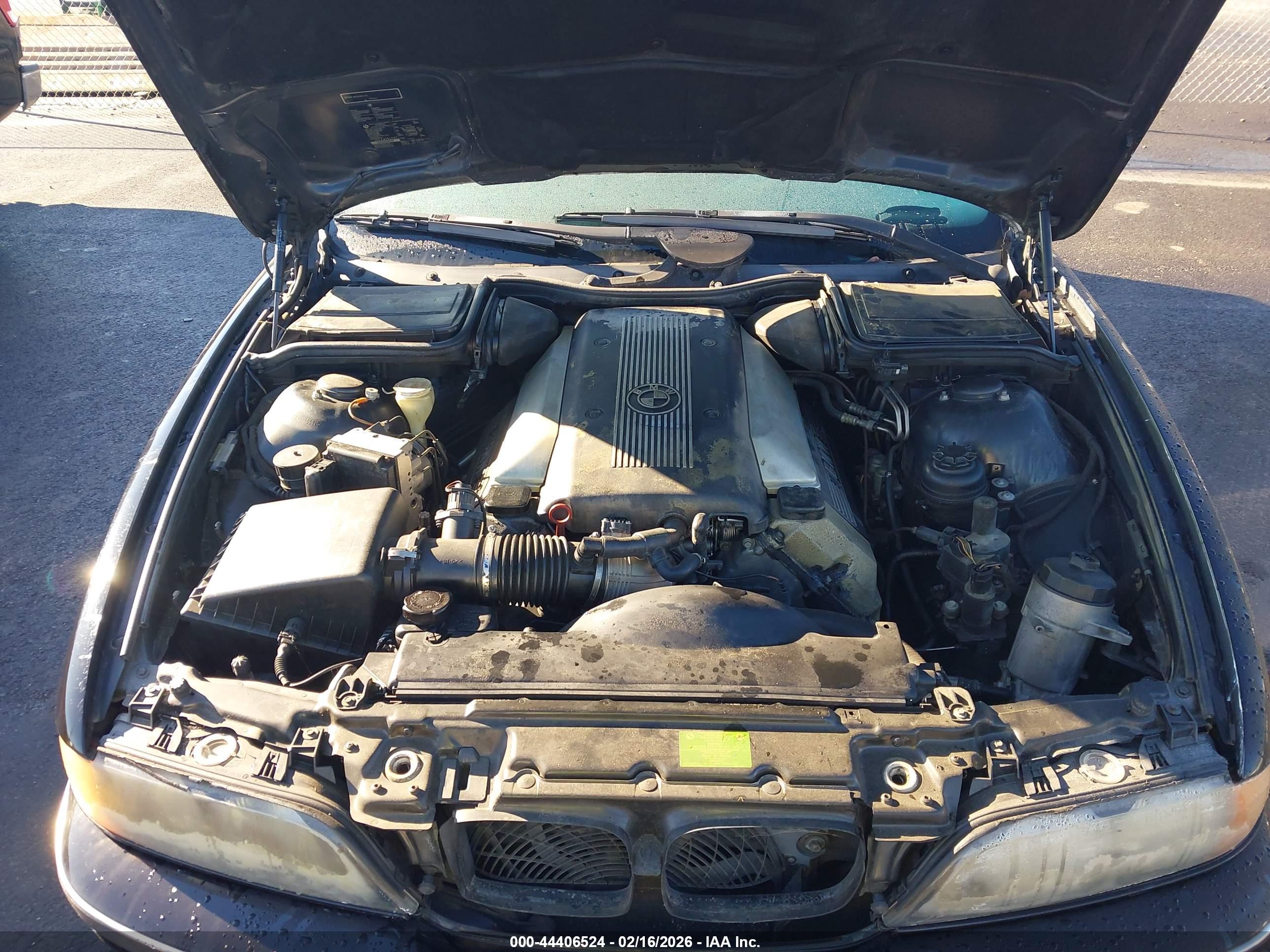 BMW 540IA image 10