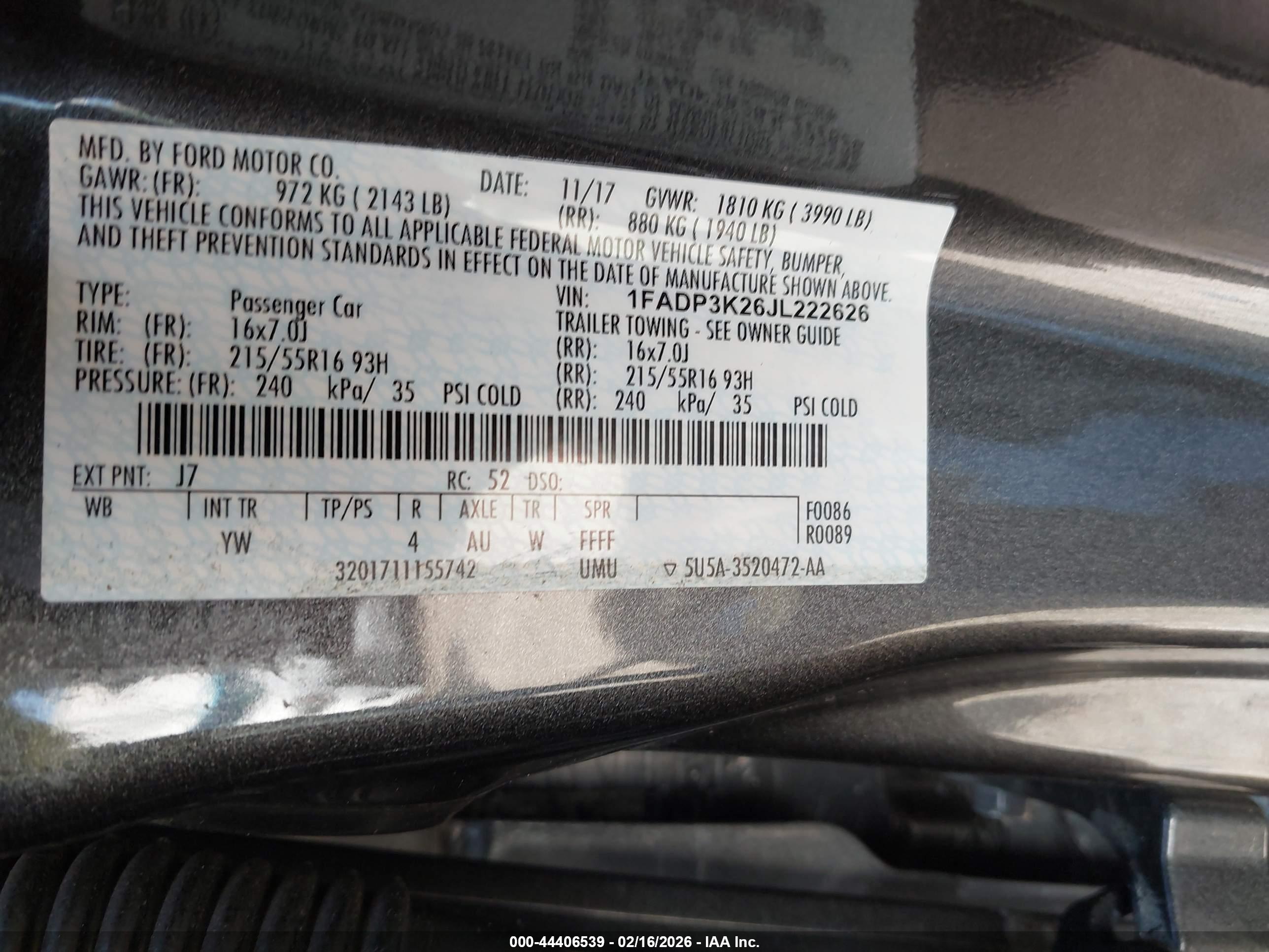 FORD FOCUS image 9