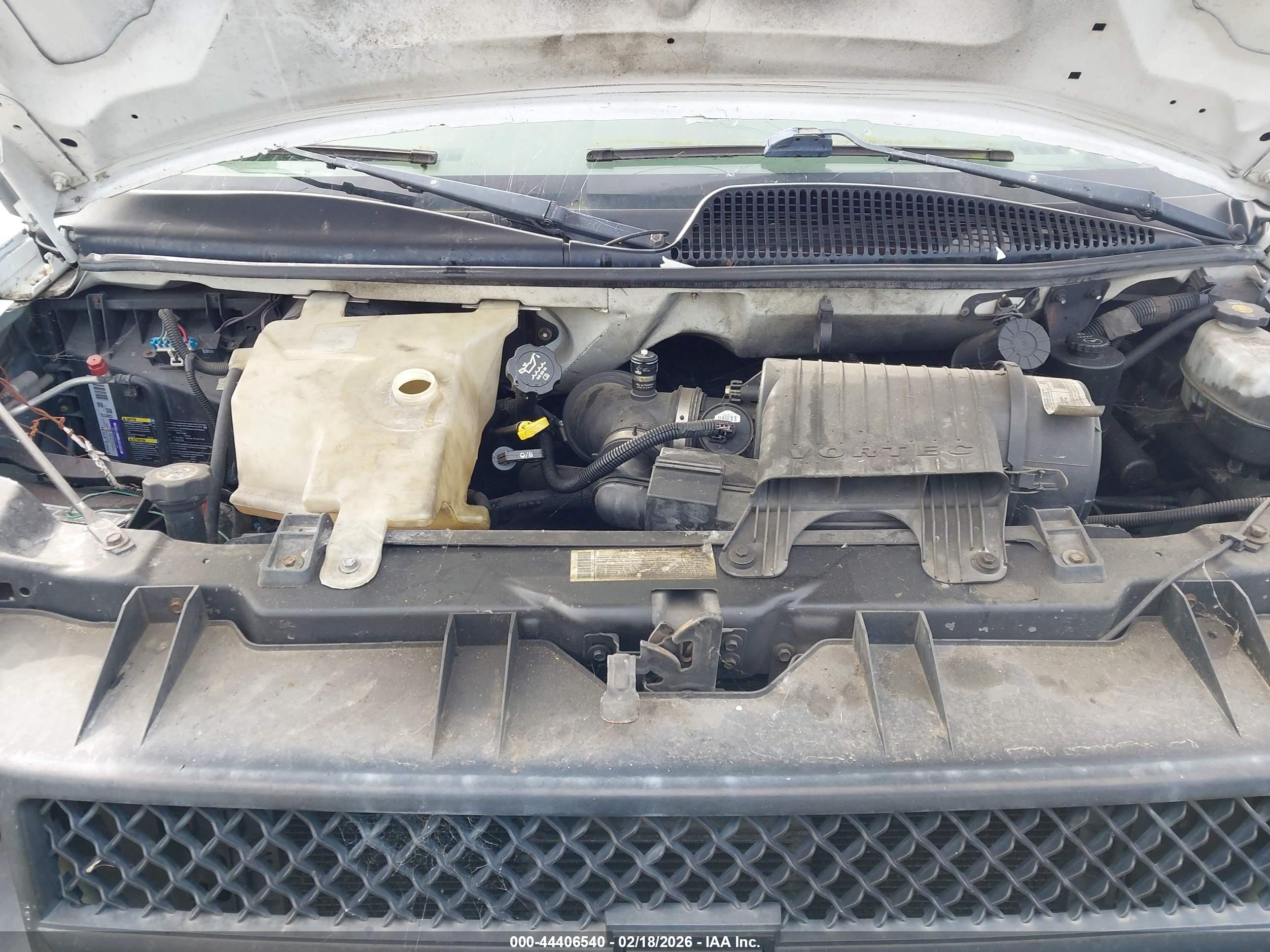 CHEVROLET EXPRESS image 10