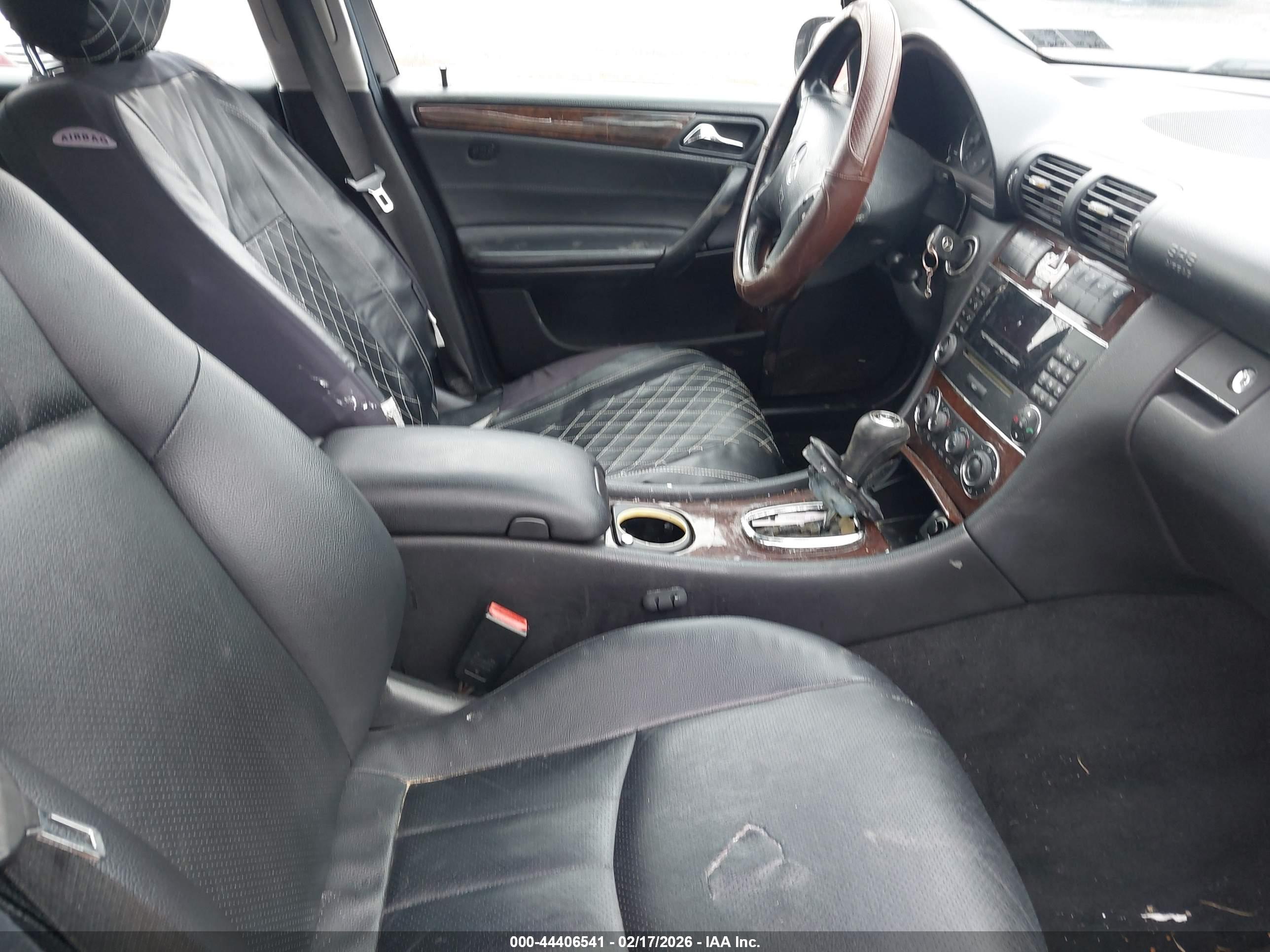 MERCEDES-BENZ C image 5