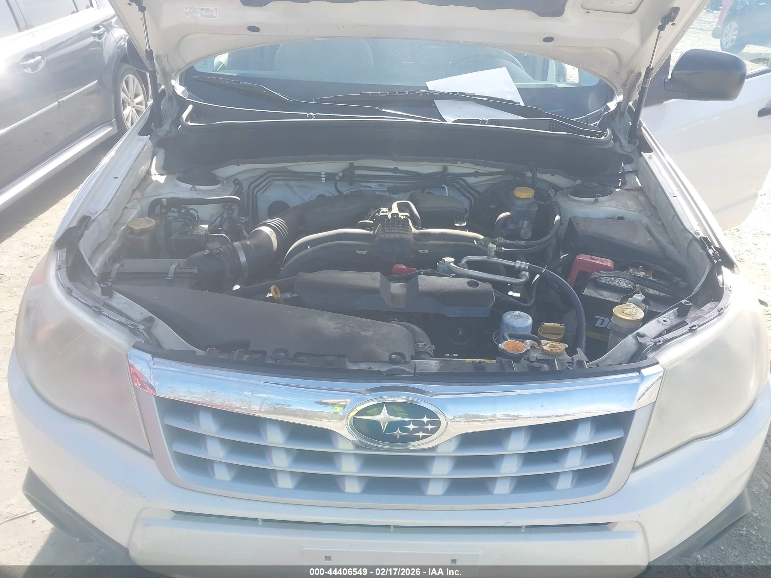 SUBARU FORESTER image 10