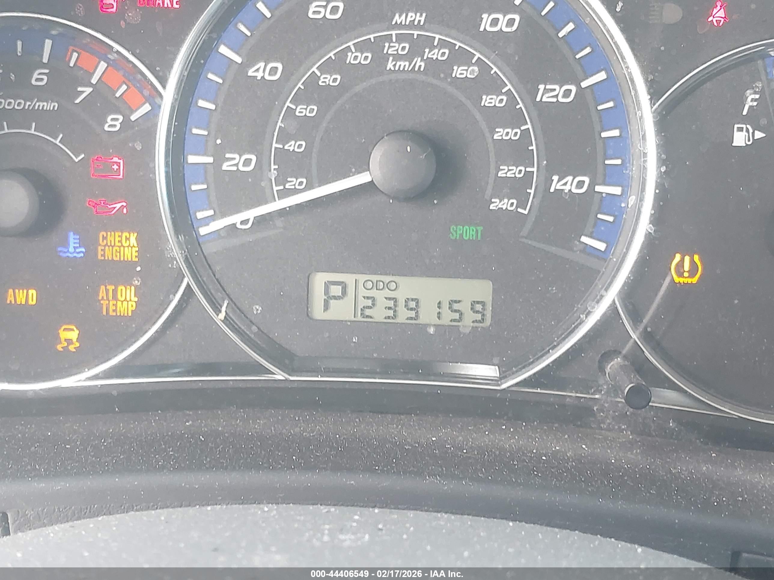SUBARU FORESTER image 7