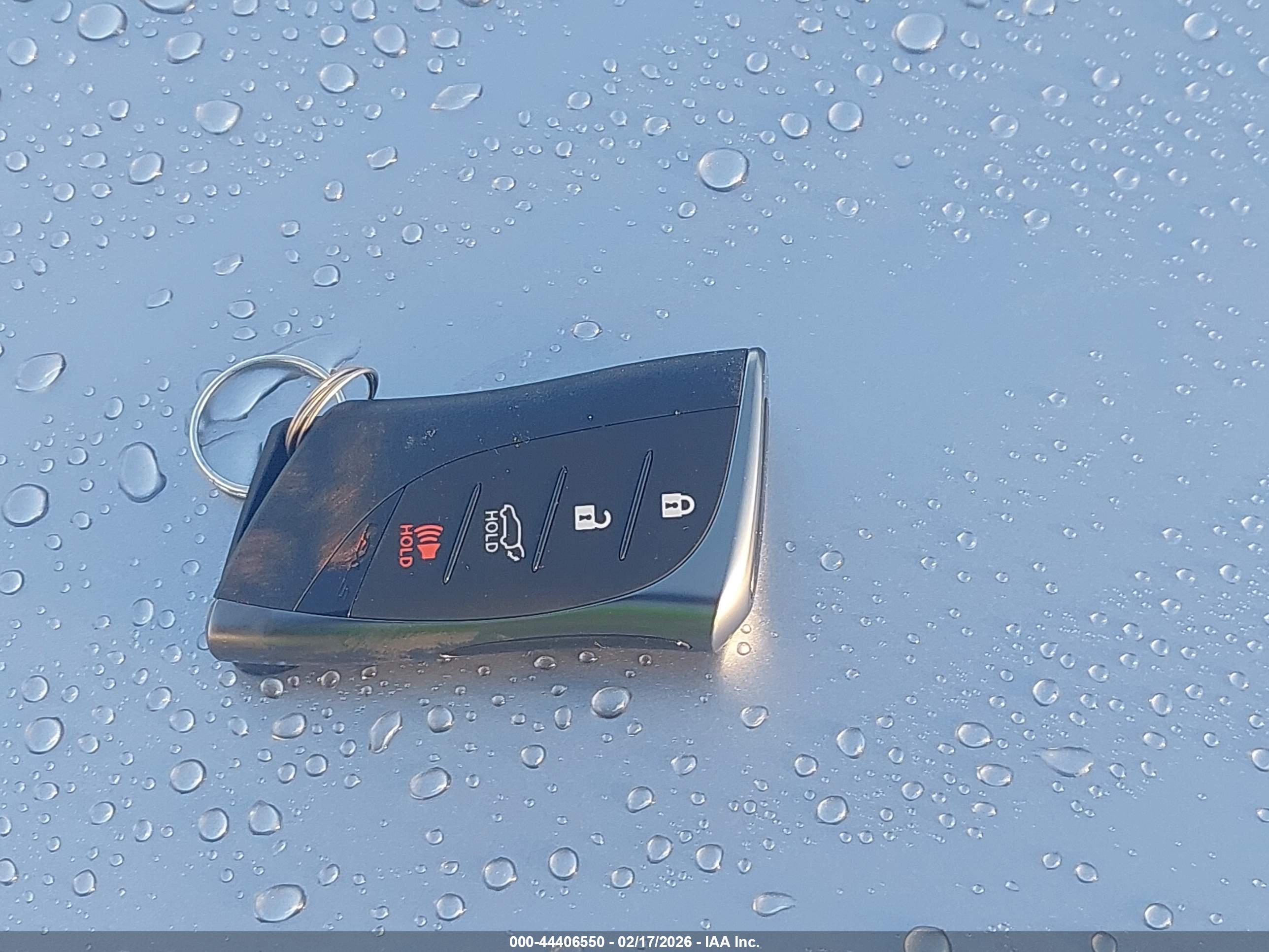 LEXUS UX image 11