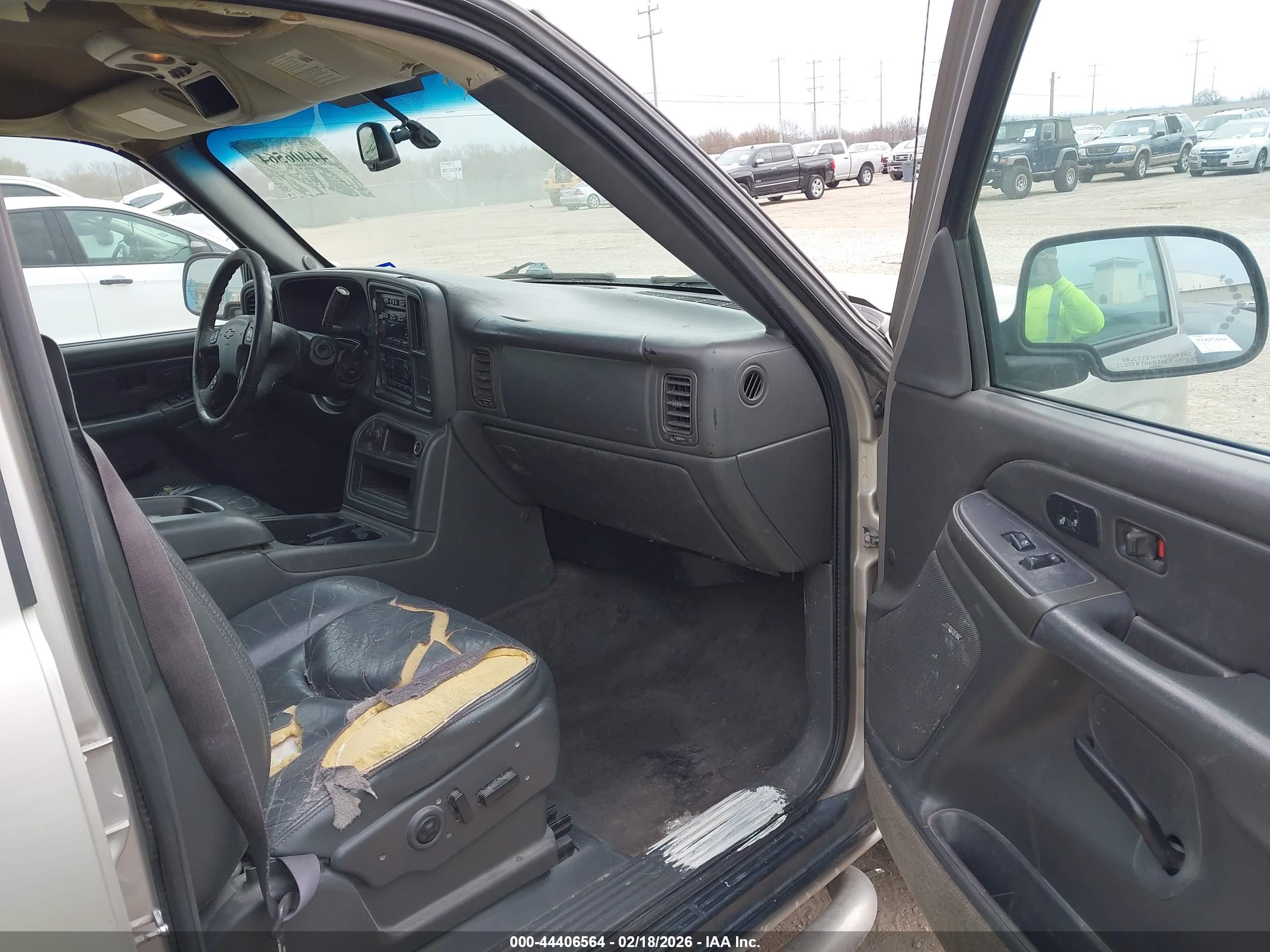 CHEVROLET AVALANCHE image 5