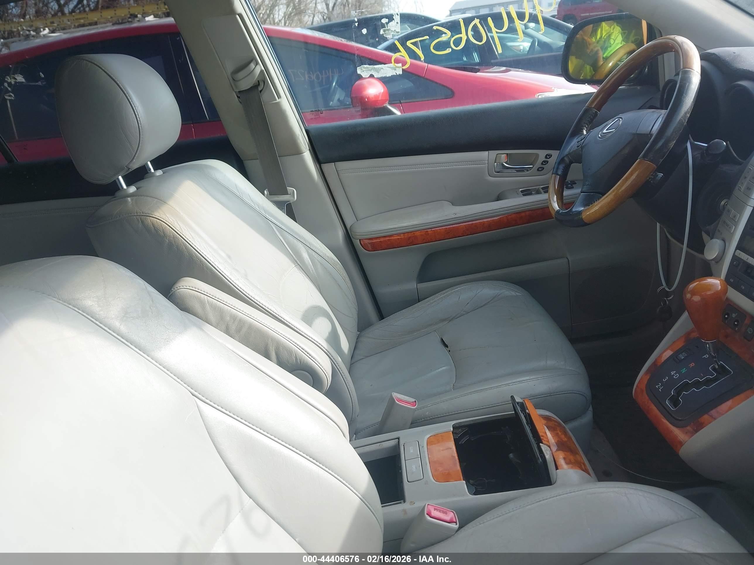 LEXUS RX image 5