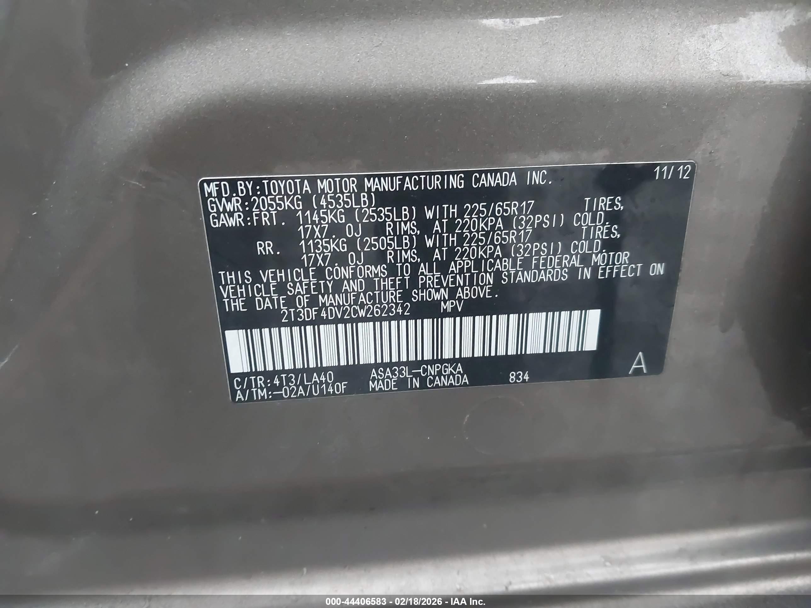 TOYOTA RAV4 image 9