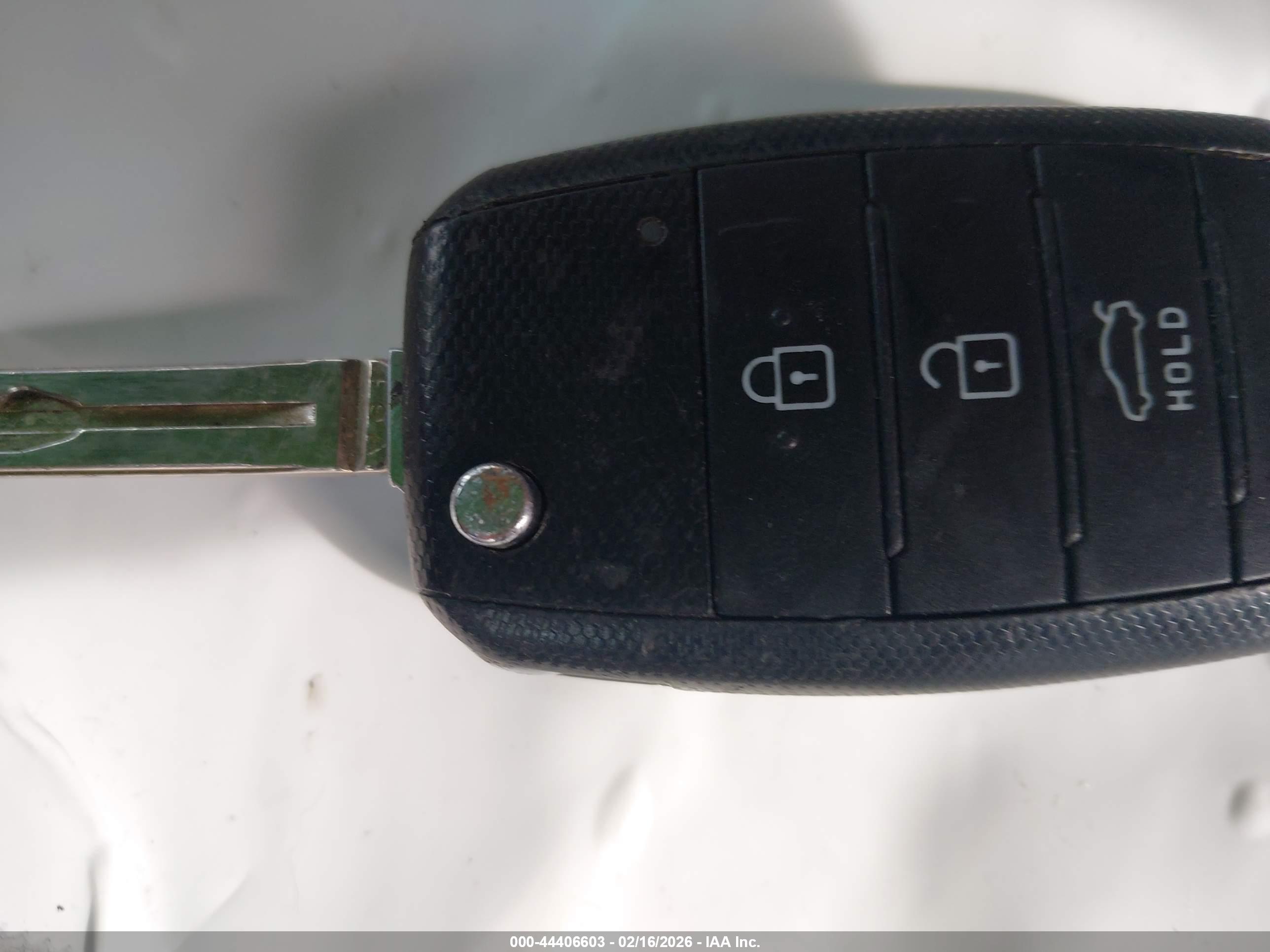 KIA OPTIMA image 11