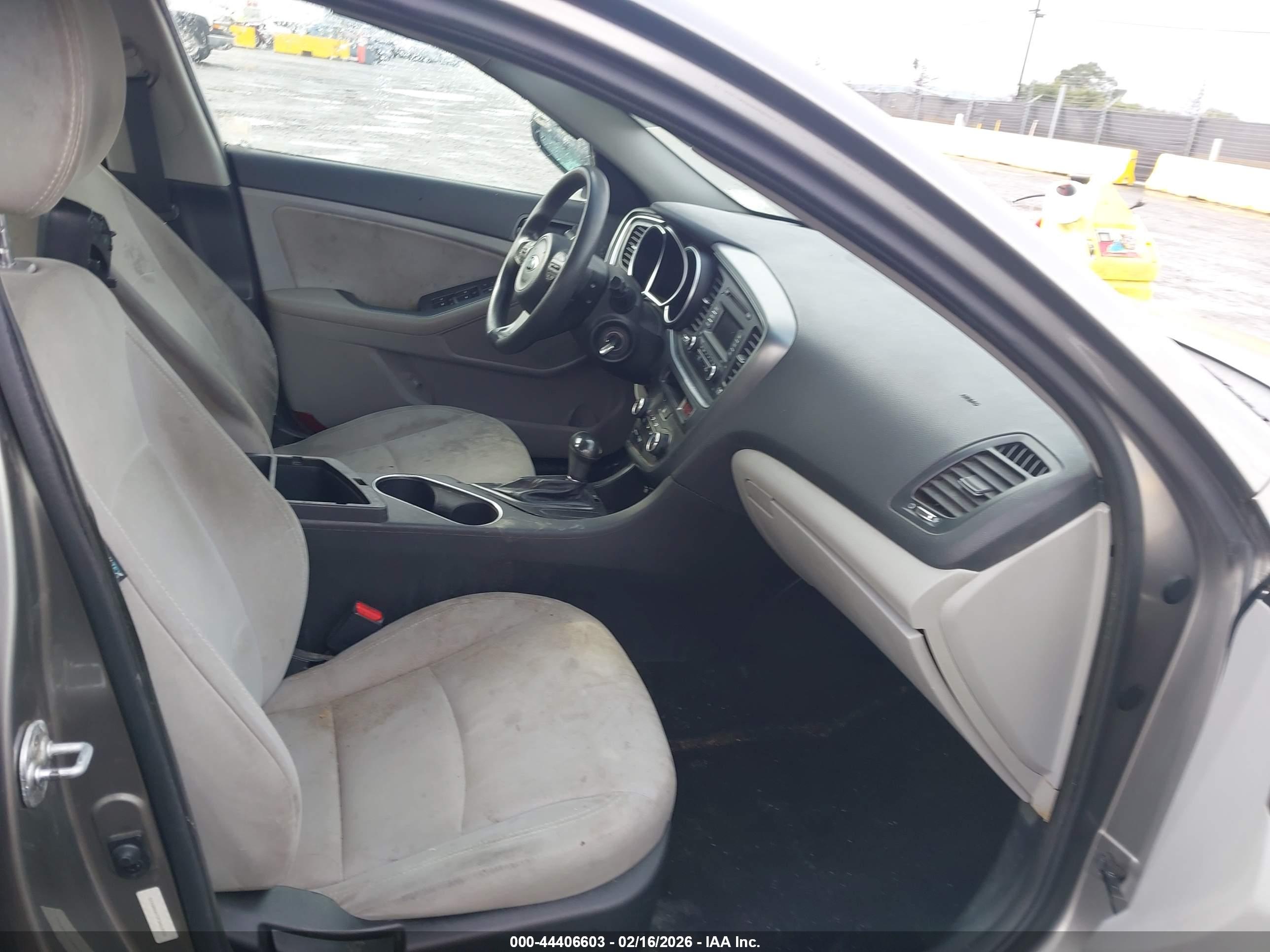 KIA OPTIMA image 5