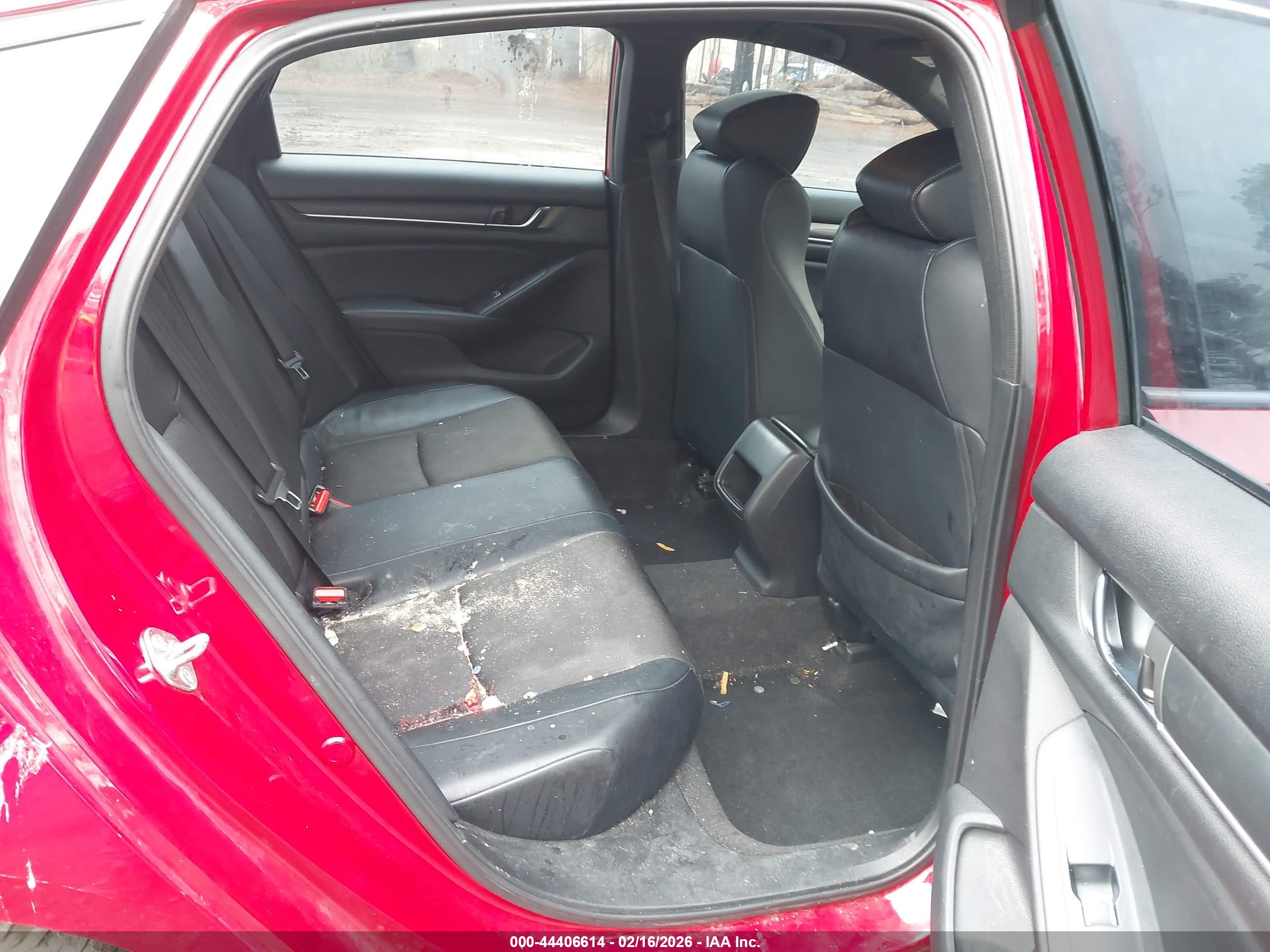 HONDA ACCORD image 8