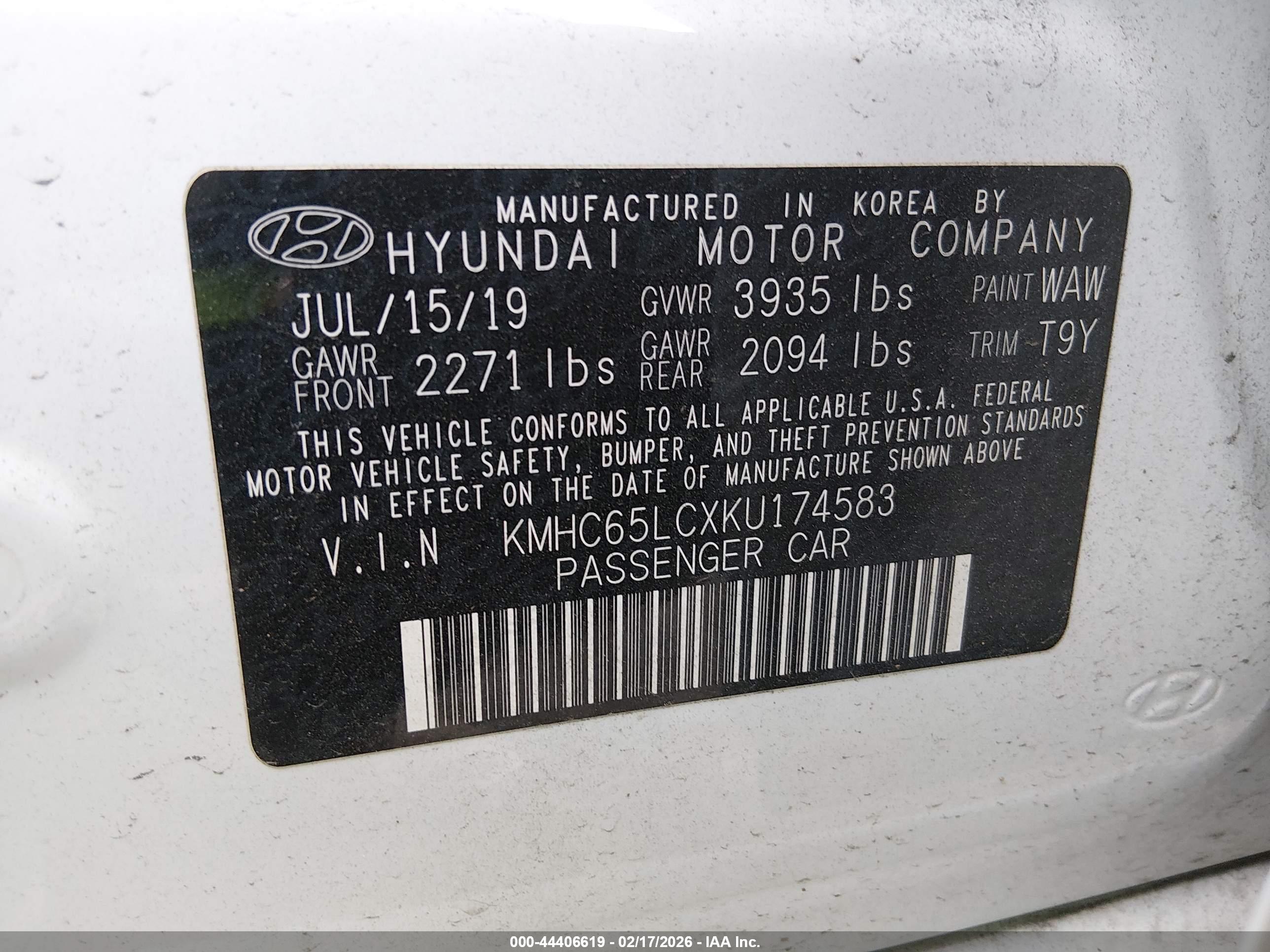 HYUNDAI IONIQ image 9