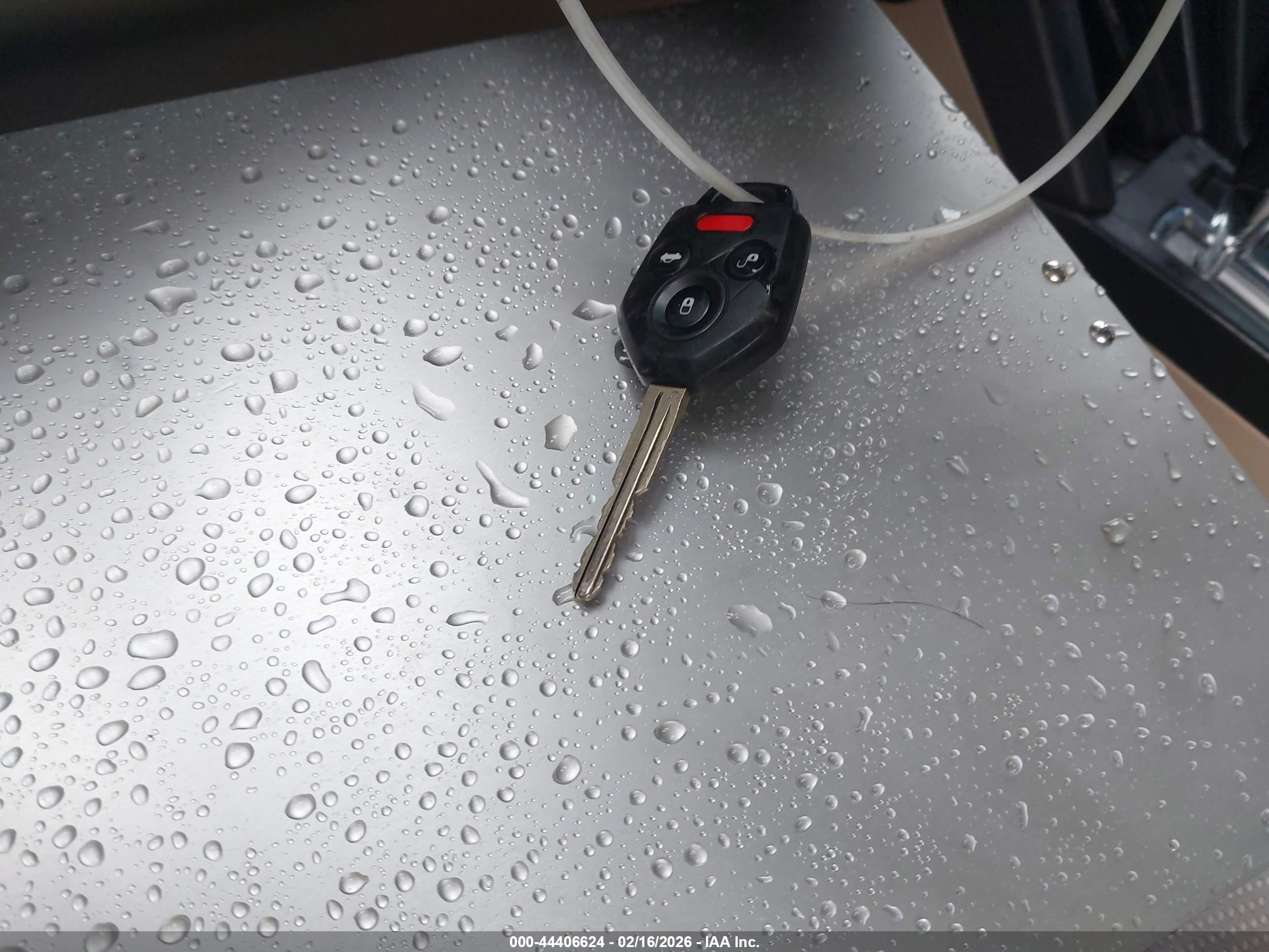SUBARU OUTBACK image 11