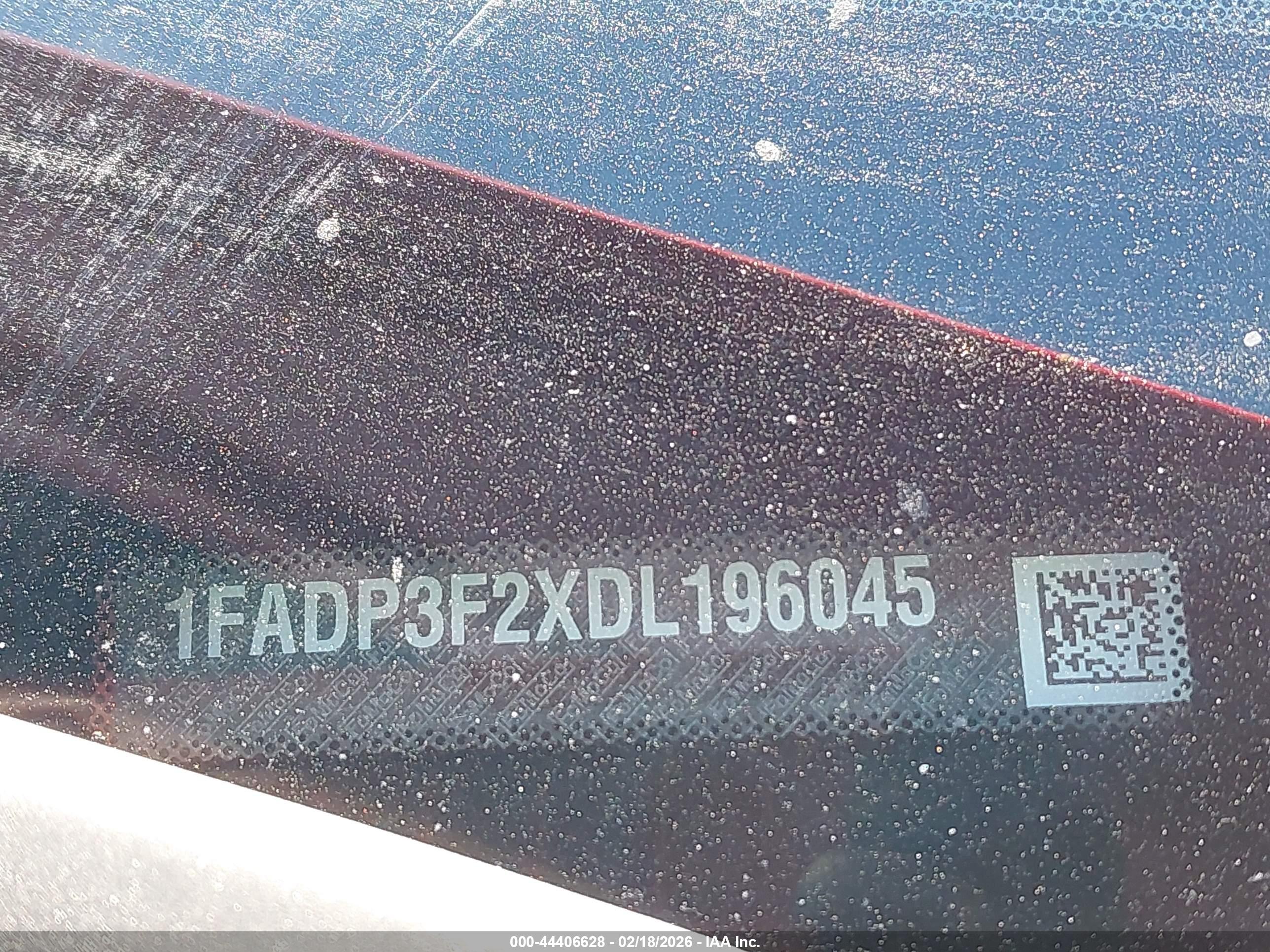 FORD FOCUS image 9