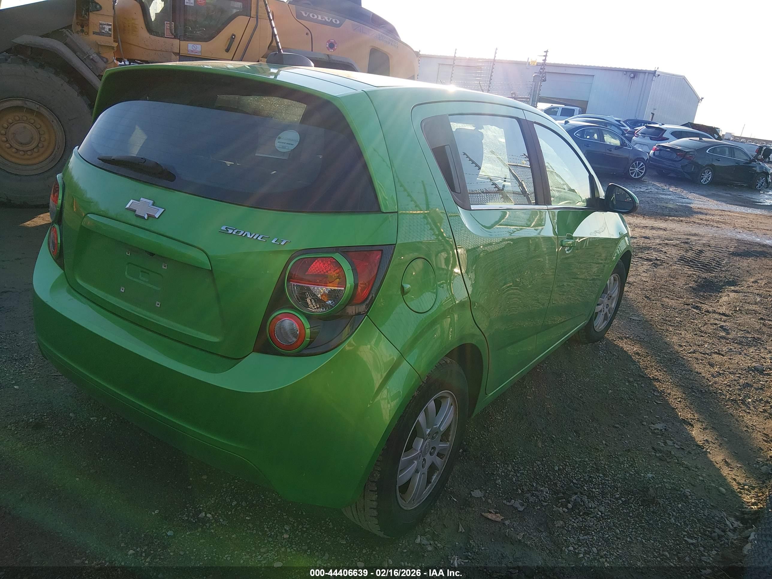 CHEVROLET SONIC image 4