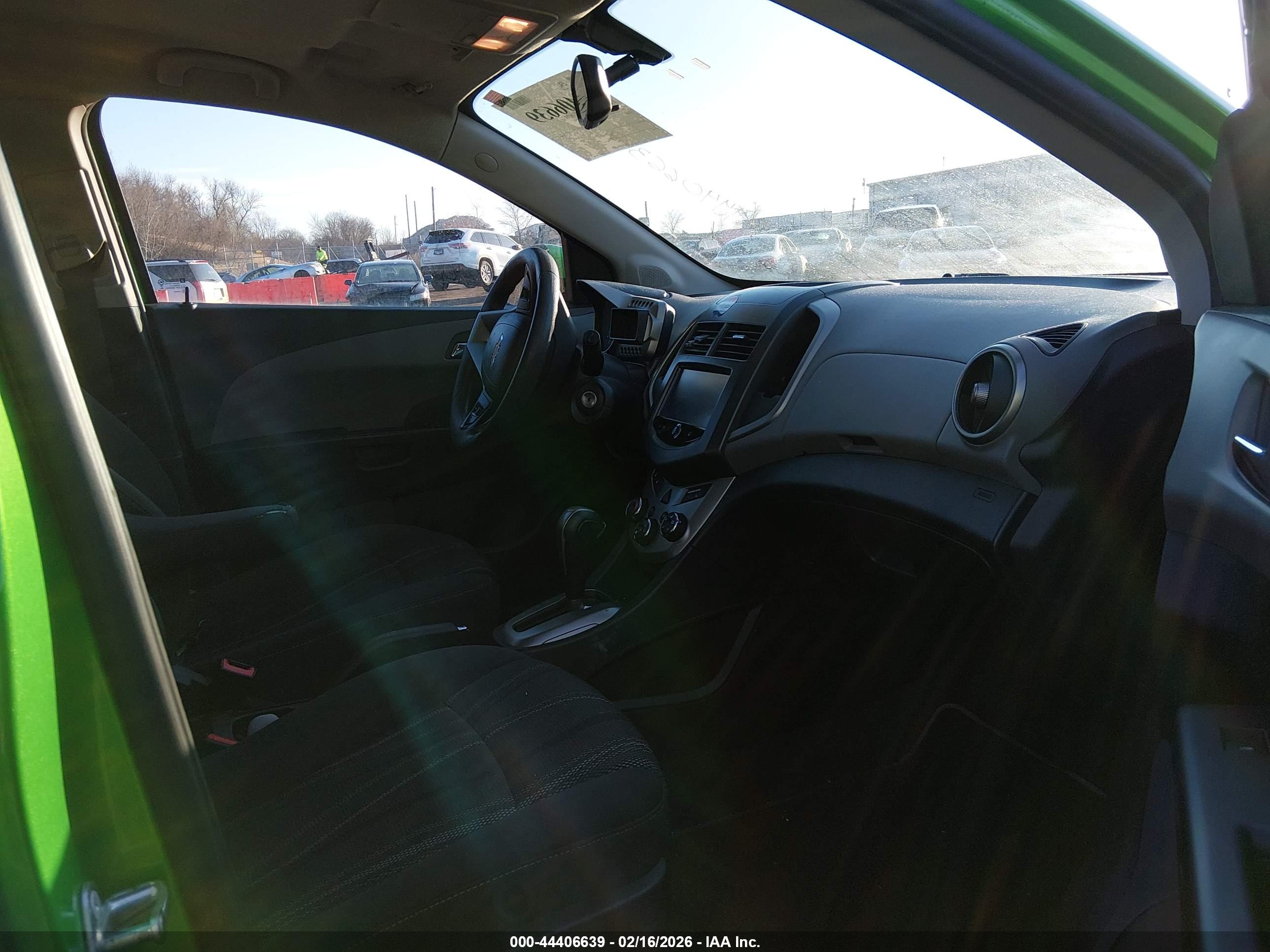 CHEVROLET SONIC image 5