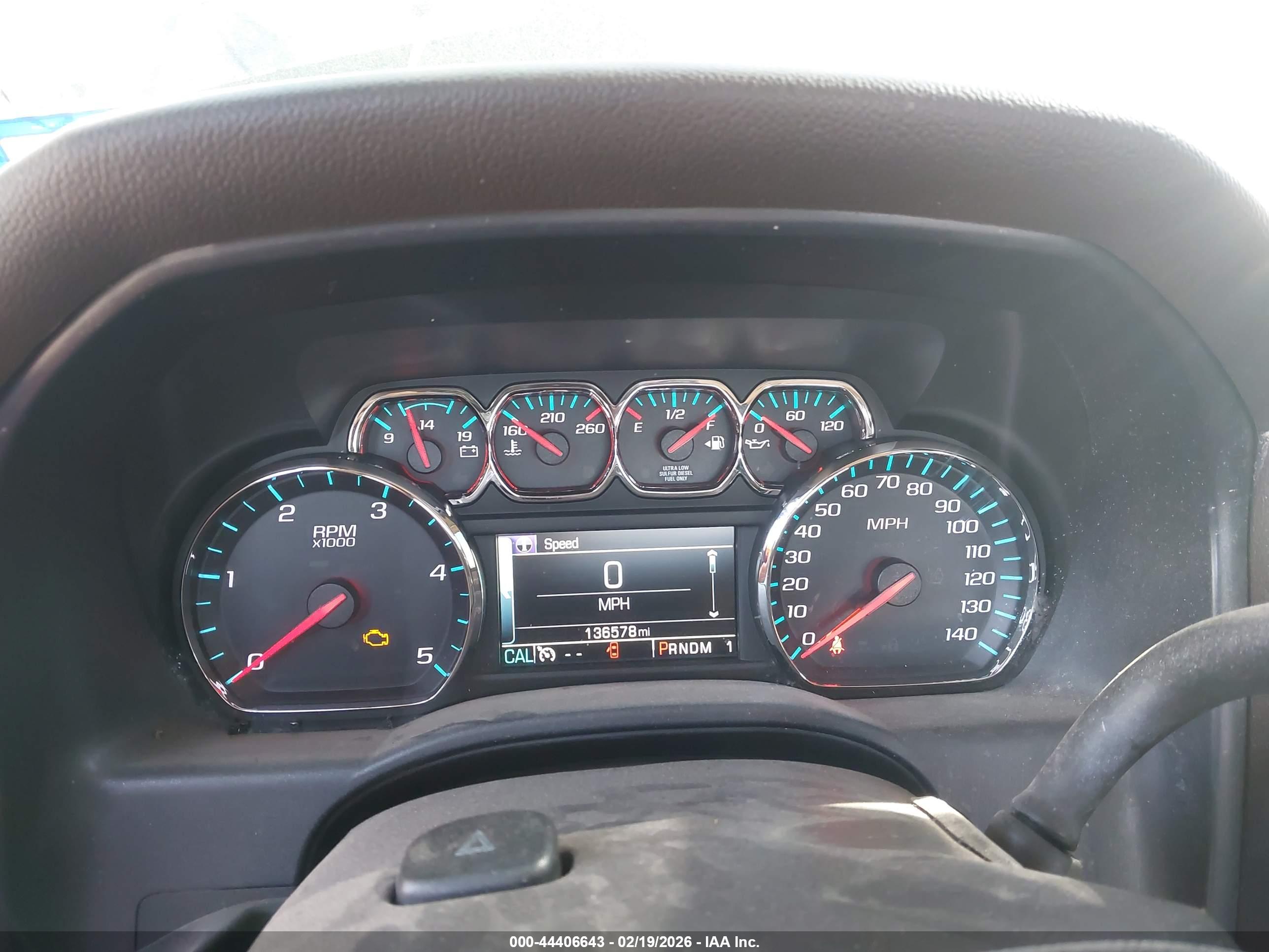 CHEVROLET SILVERADO image 7