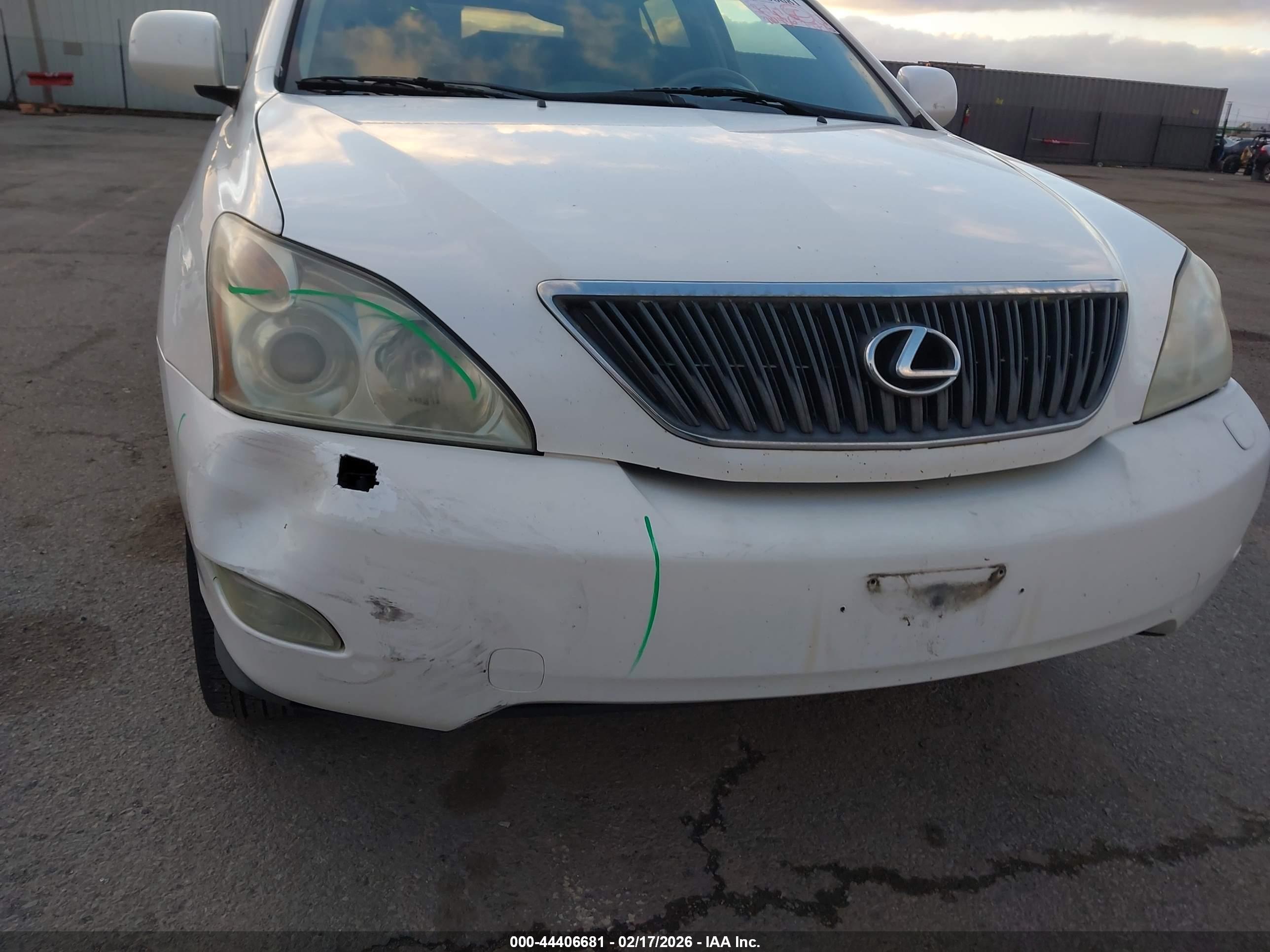 LEXUS RX image 6