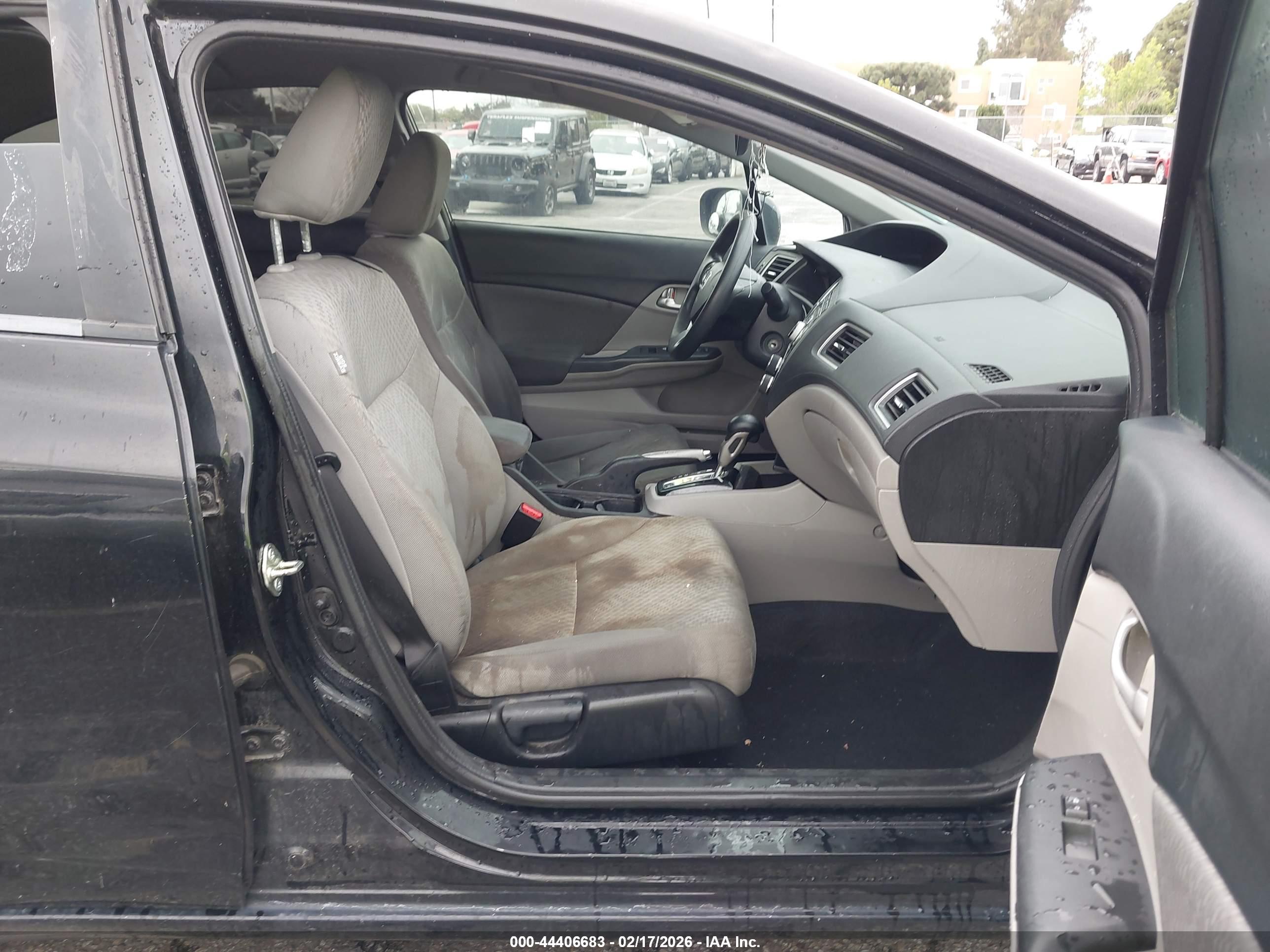 HONDA CIVIC image 5