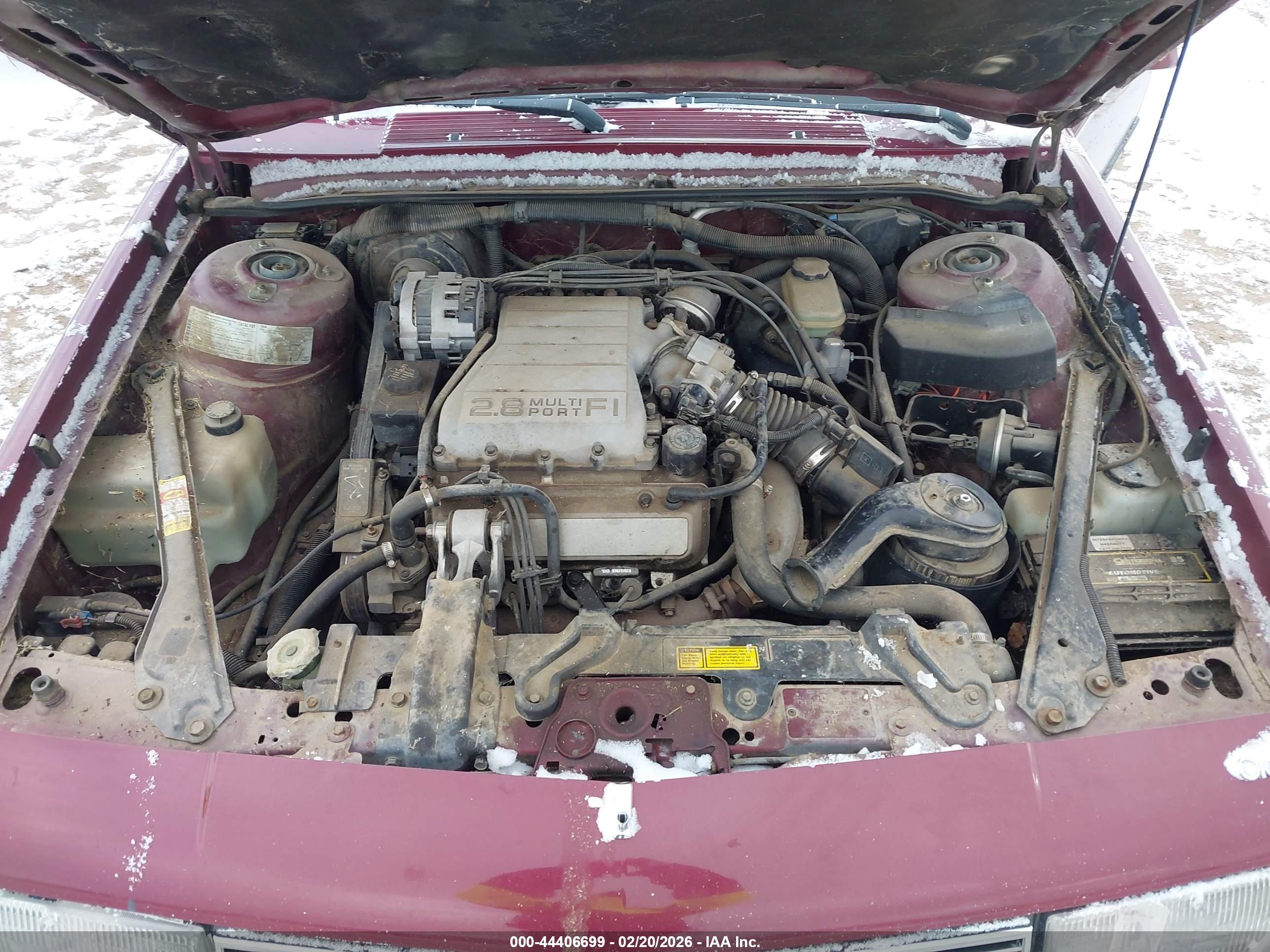 OLDSMOBILE CUTLASS image 10