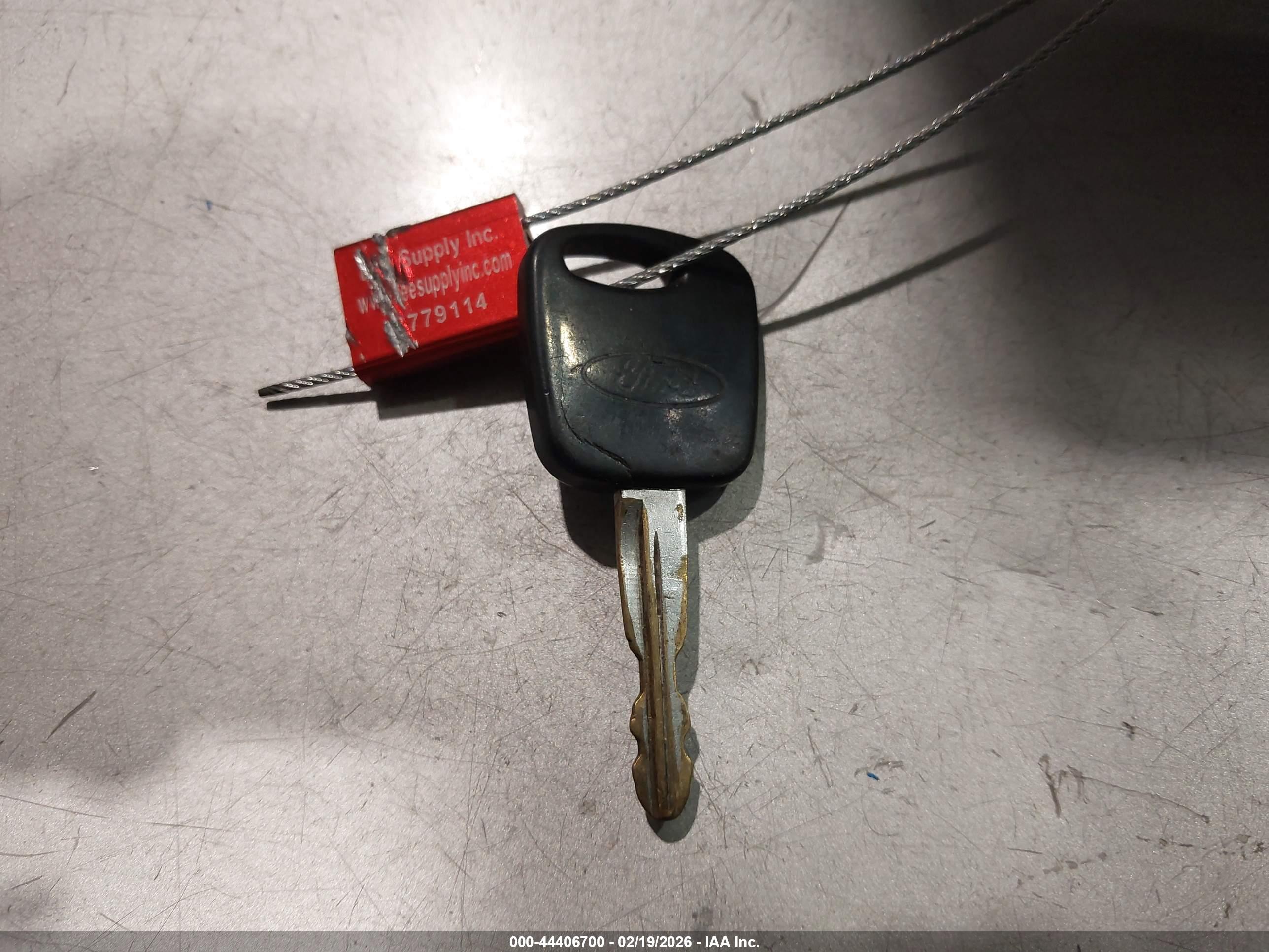 FORD FOCUS image 11