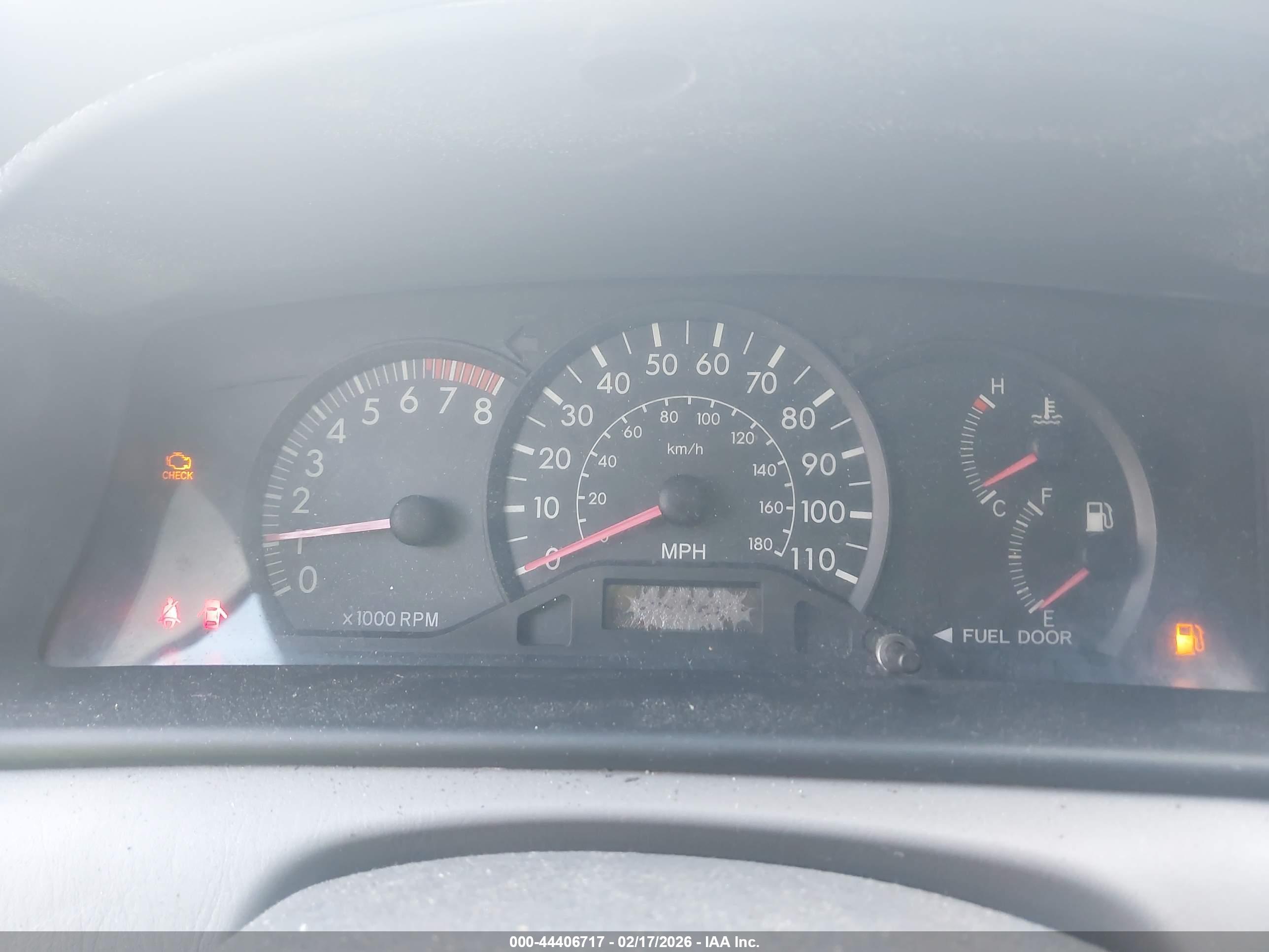 TOYOTA COROLLA image 7