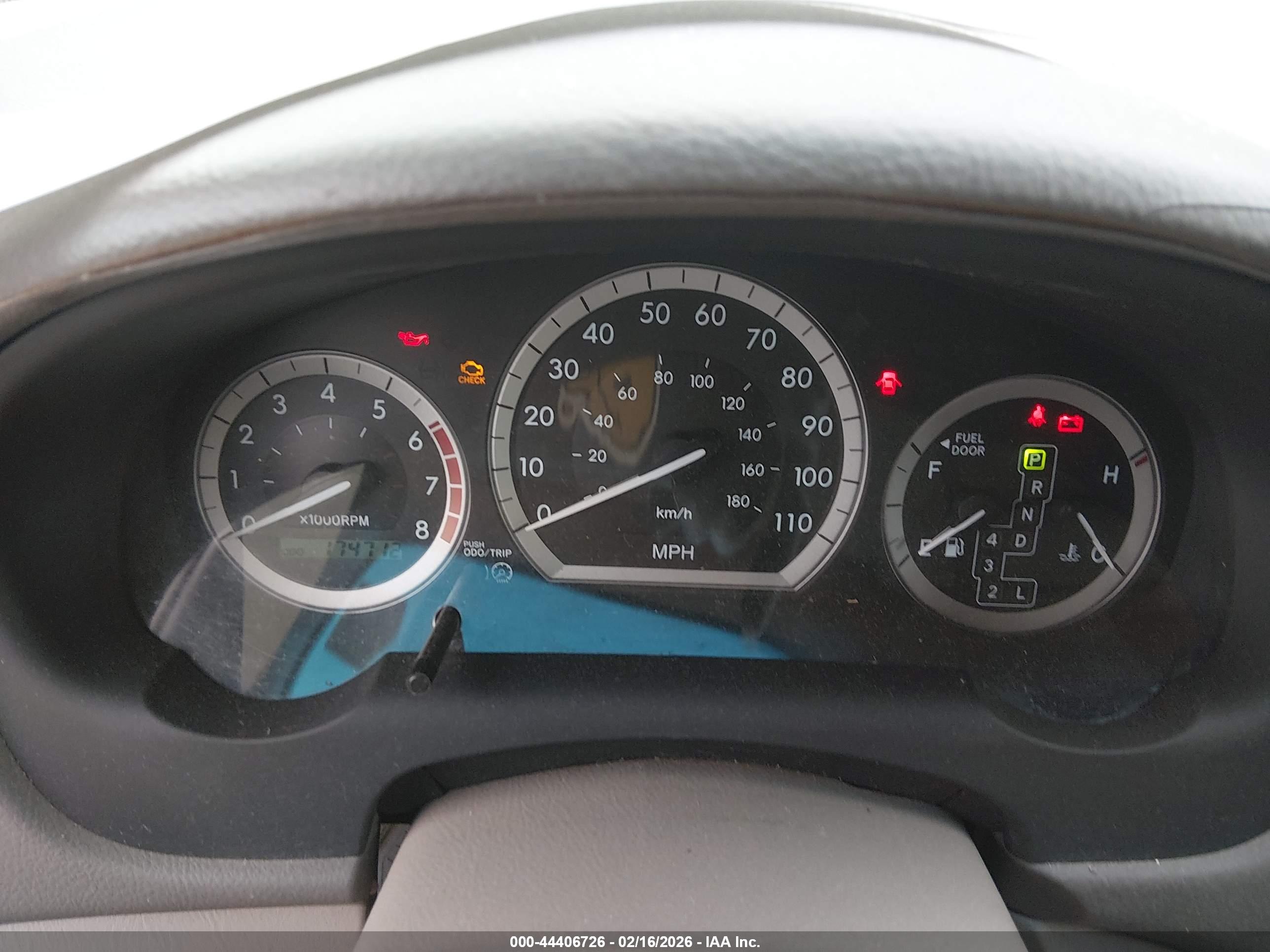 TOYOTA SIENNA image 7