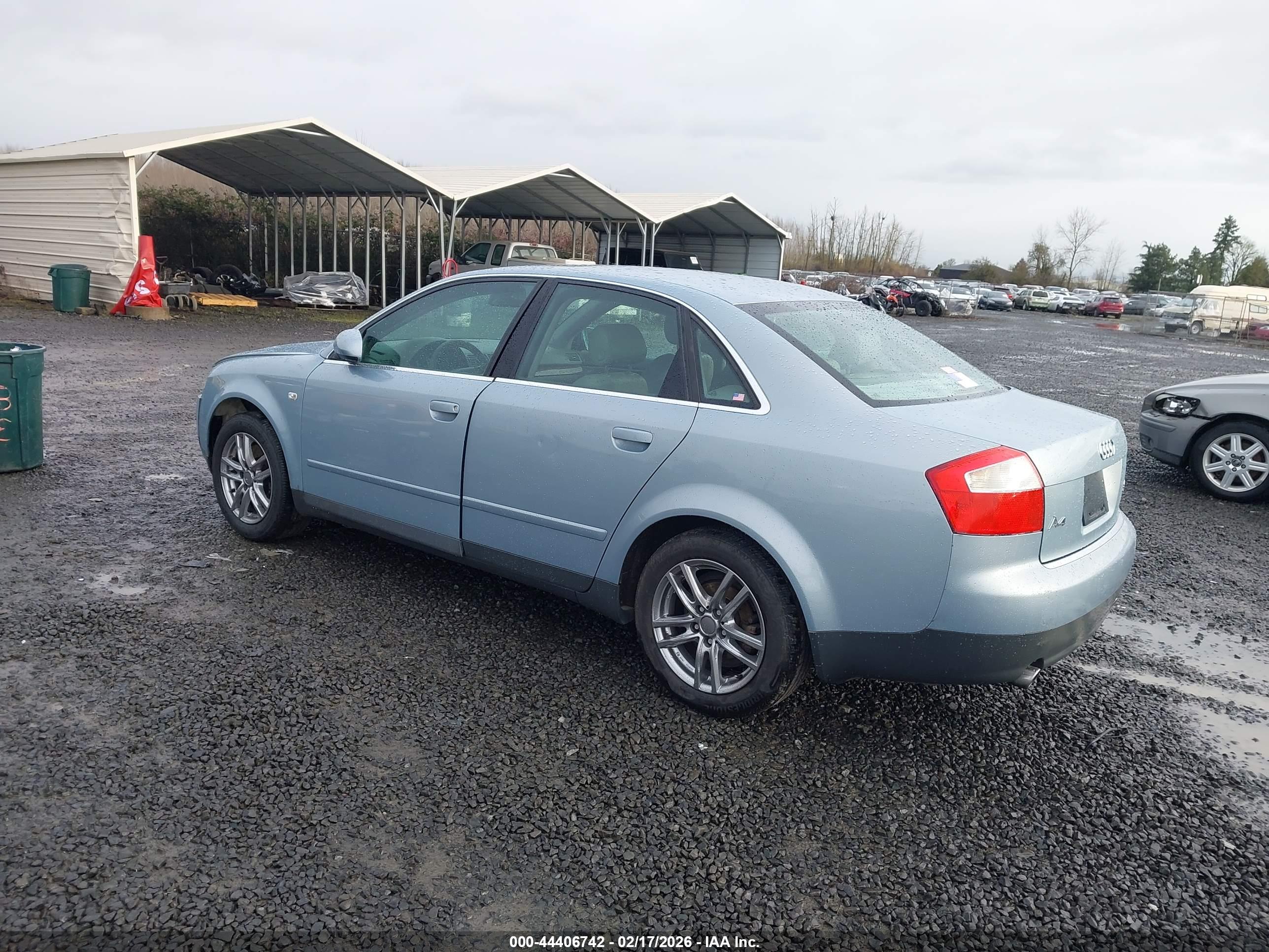 AUDI A4 image 3