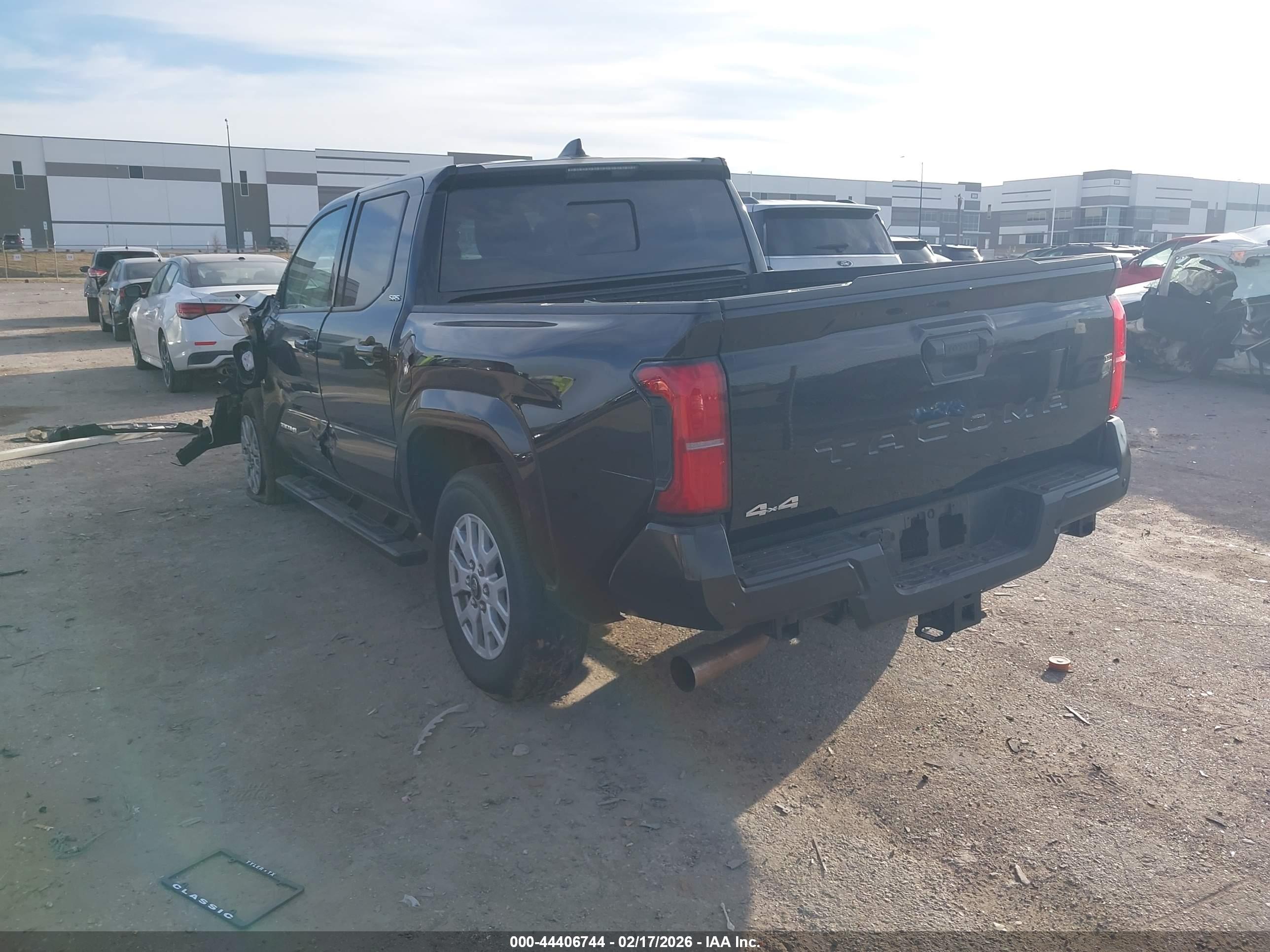 TOYOTA TACOMA image 3