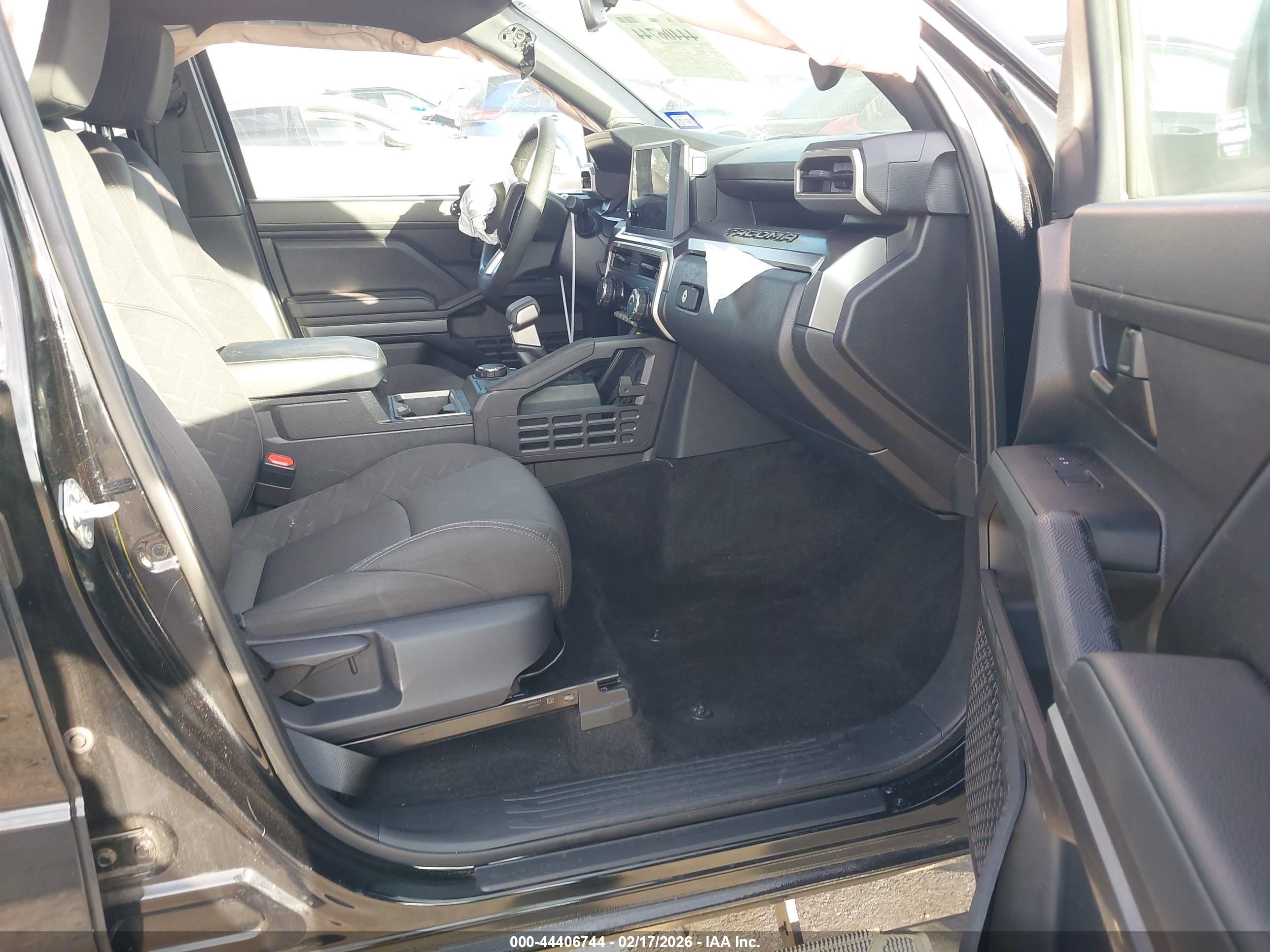 TOYOTA TACOMA image 5
