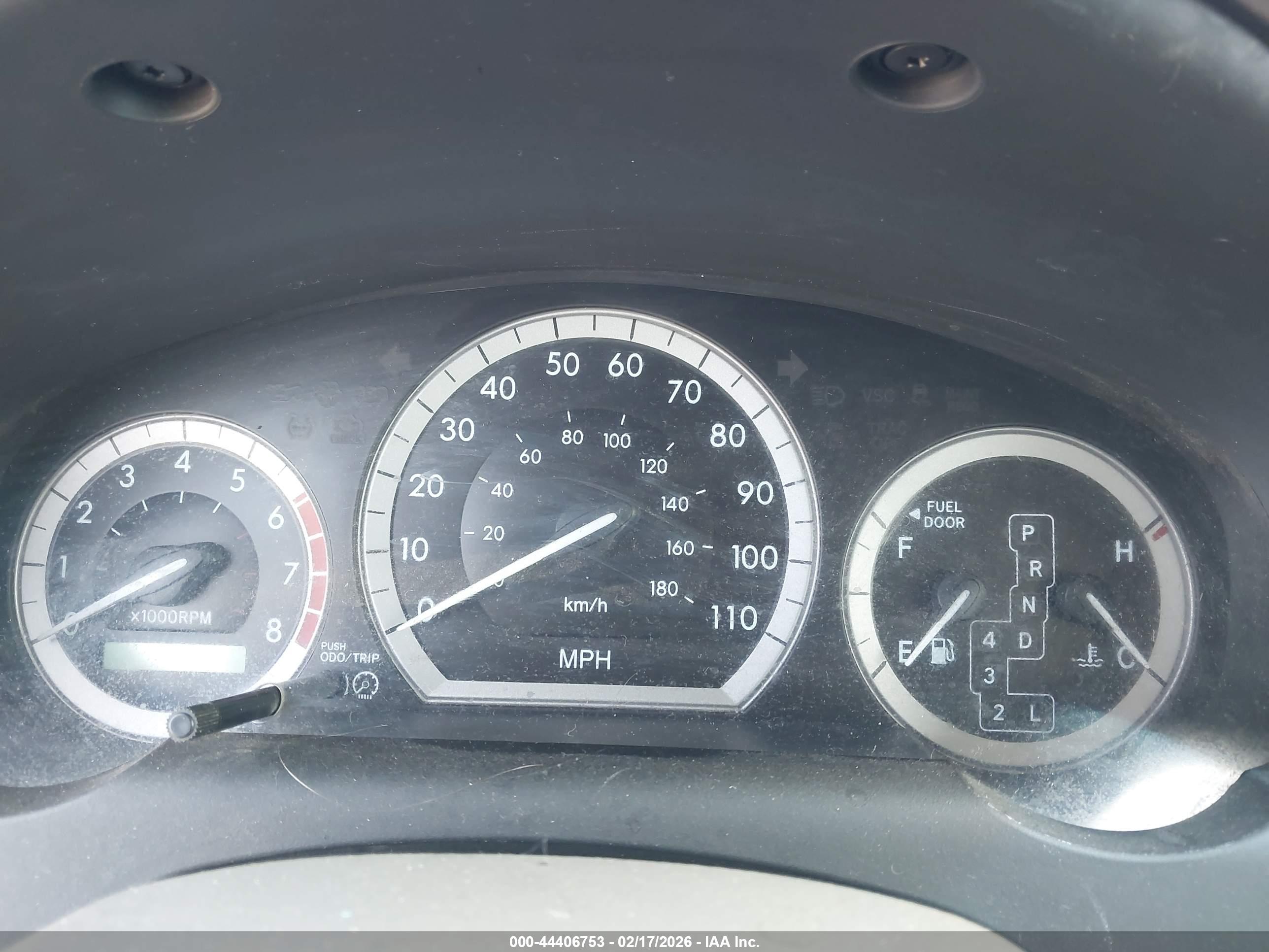 TOYOTA SIENNA image 7