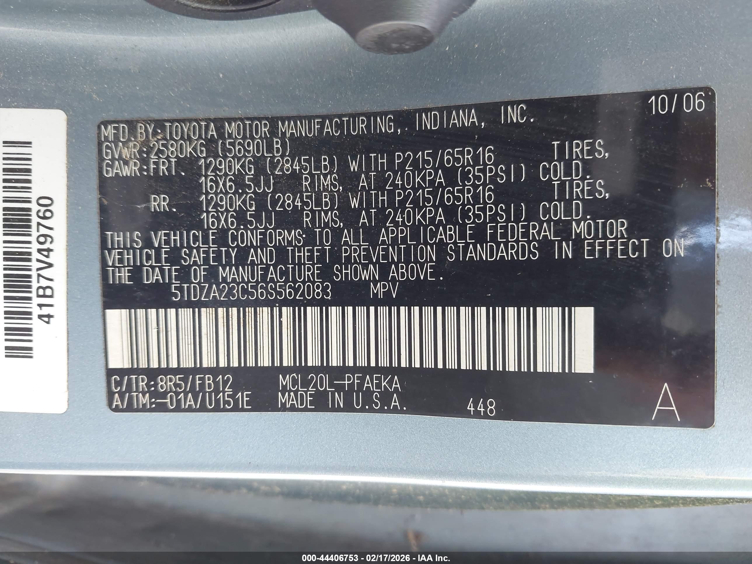 TOYOTA SIENNA image 9