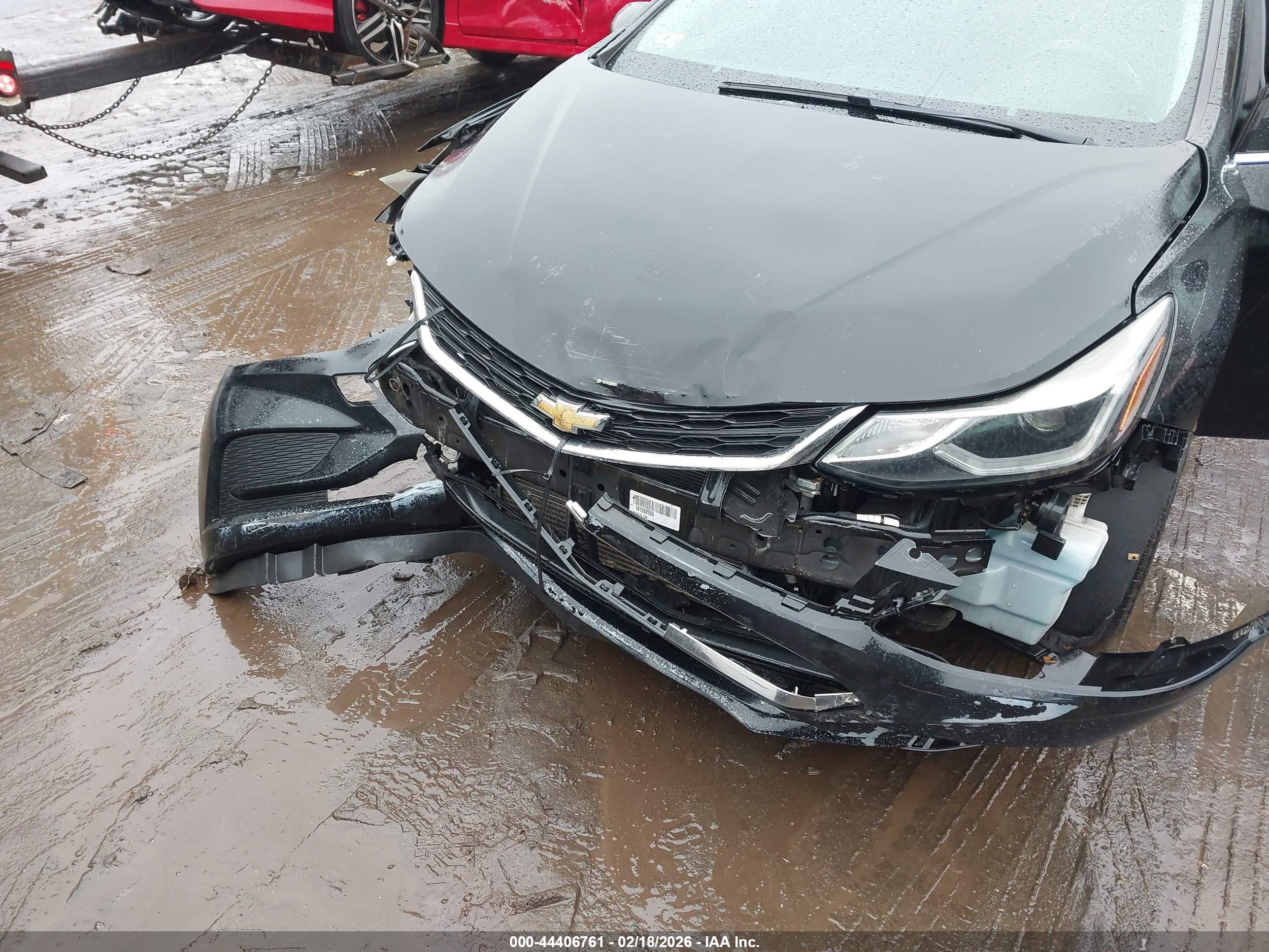 CHEVROLET CRUZE image 6