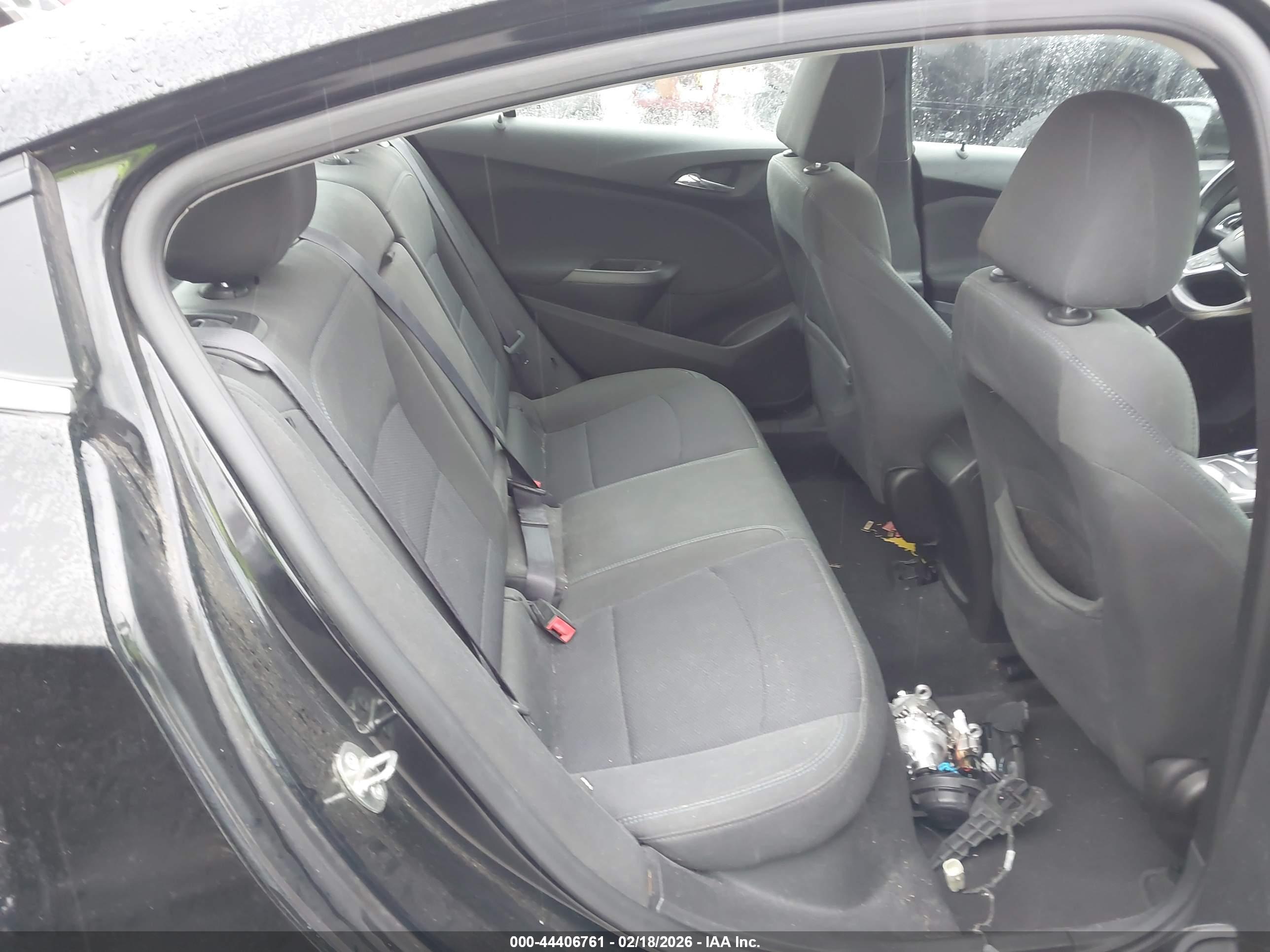 CHEVROLET CRUZE image 8