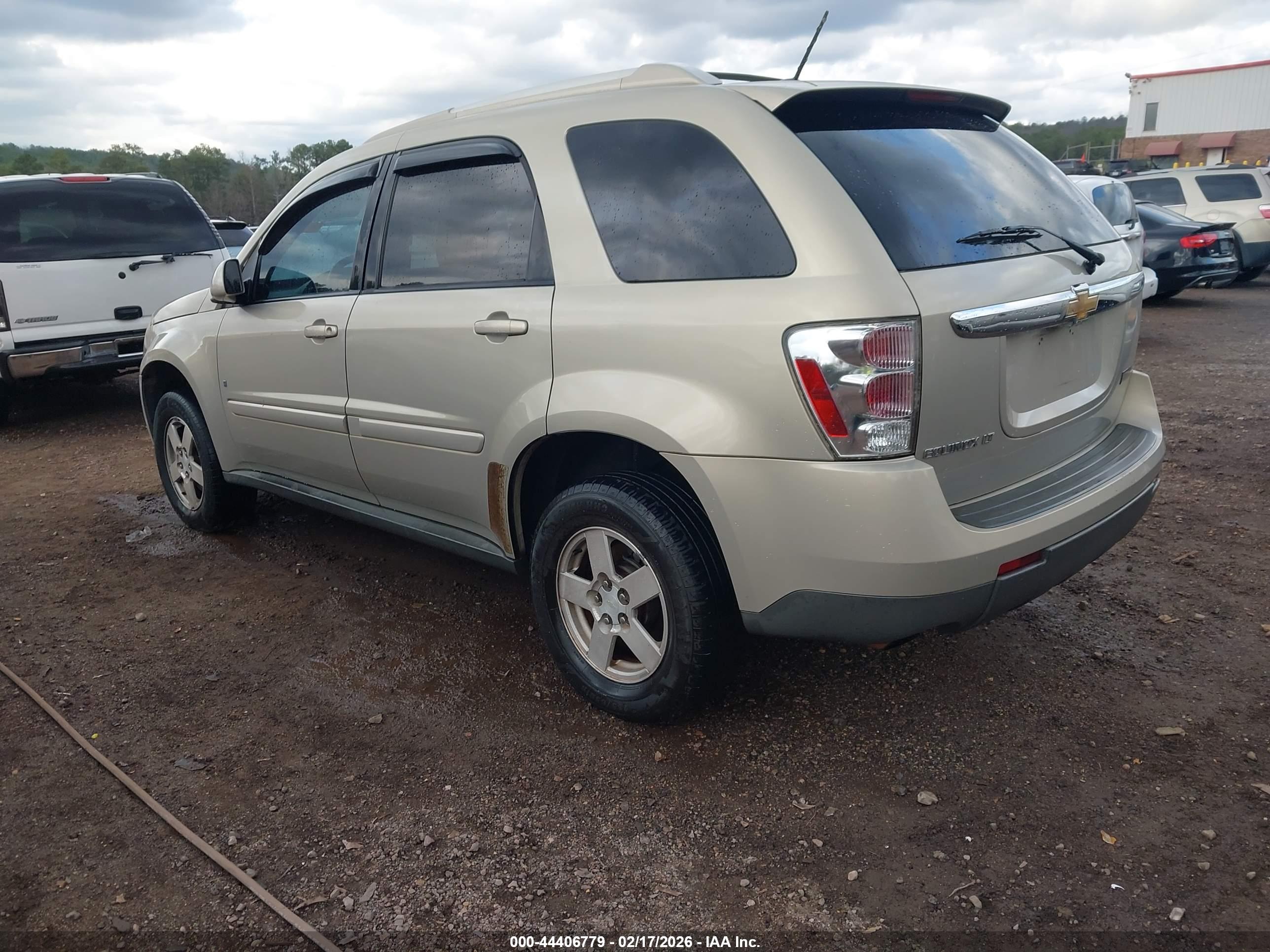 CHEVROLET EQUINOX image 3