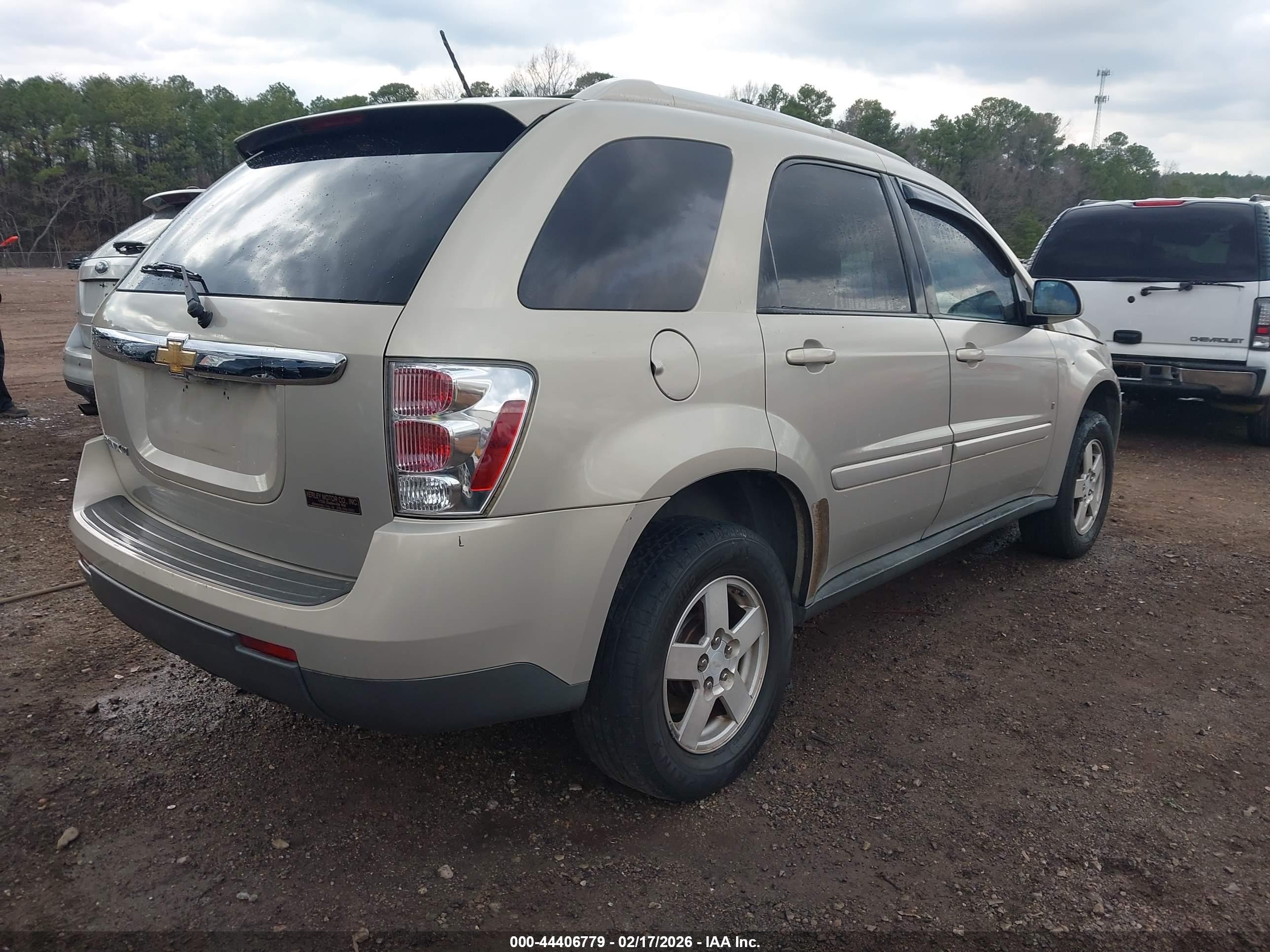 CHEVROLET EQUINOX image 4