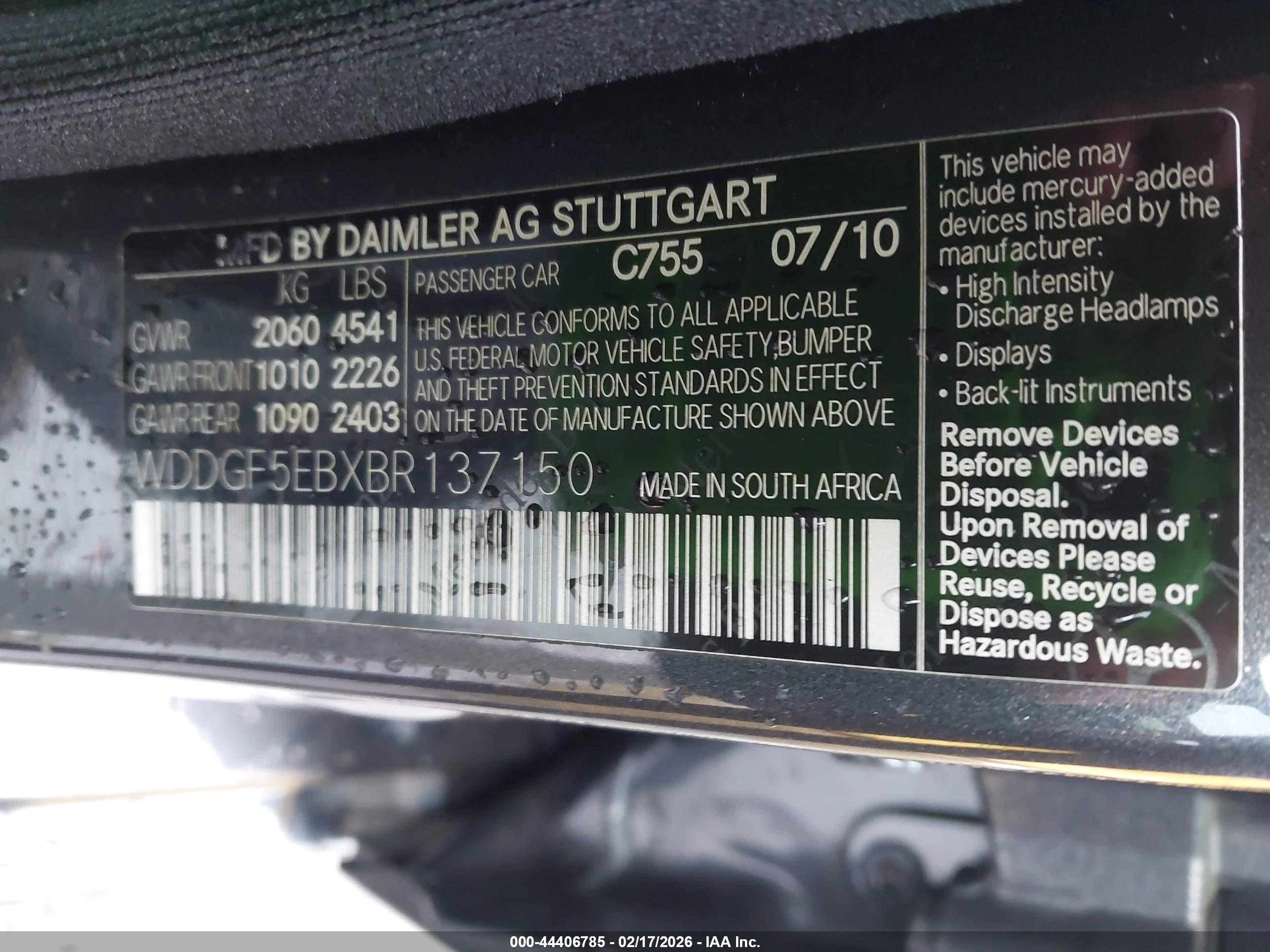 MERCEDES-BENZ C image 9