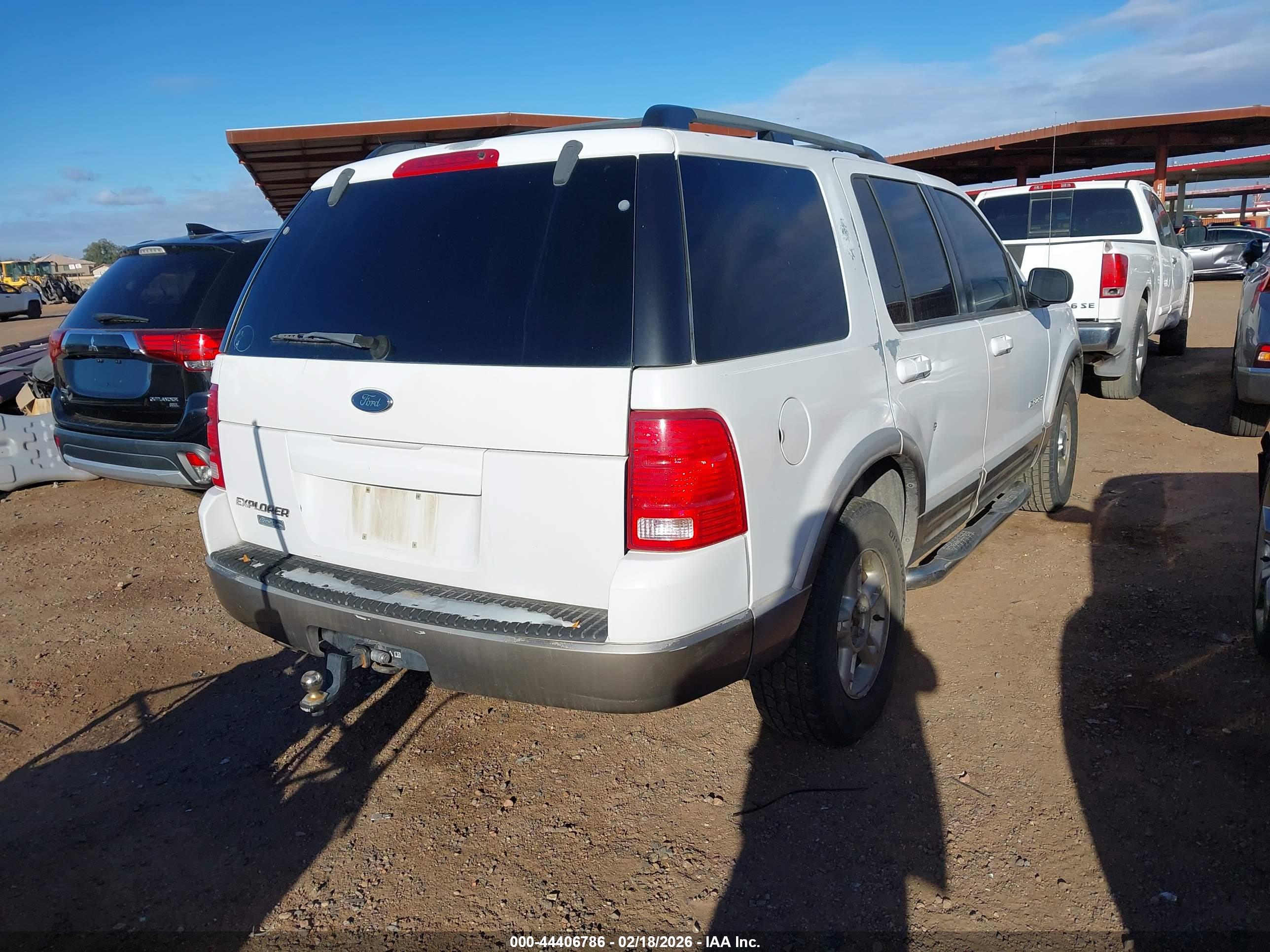 FORD EXPLORER image 4