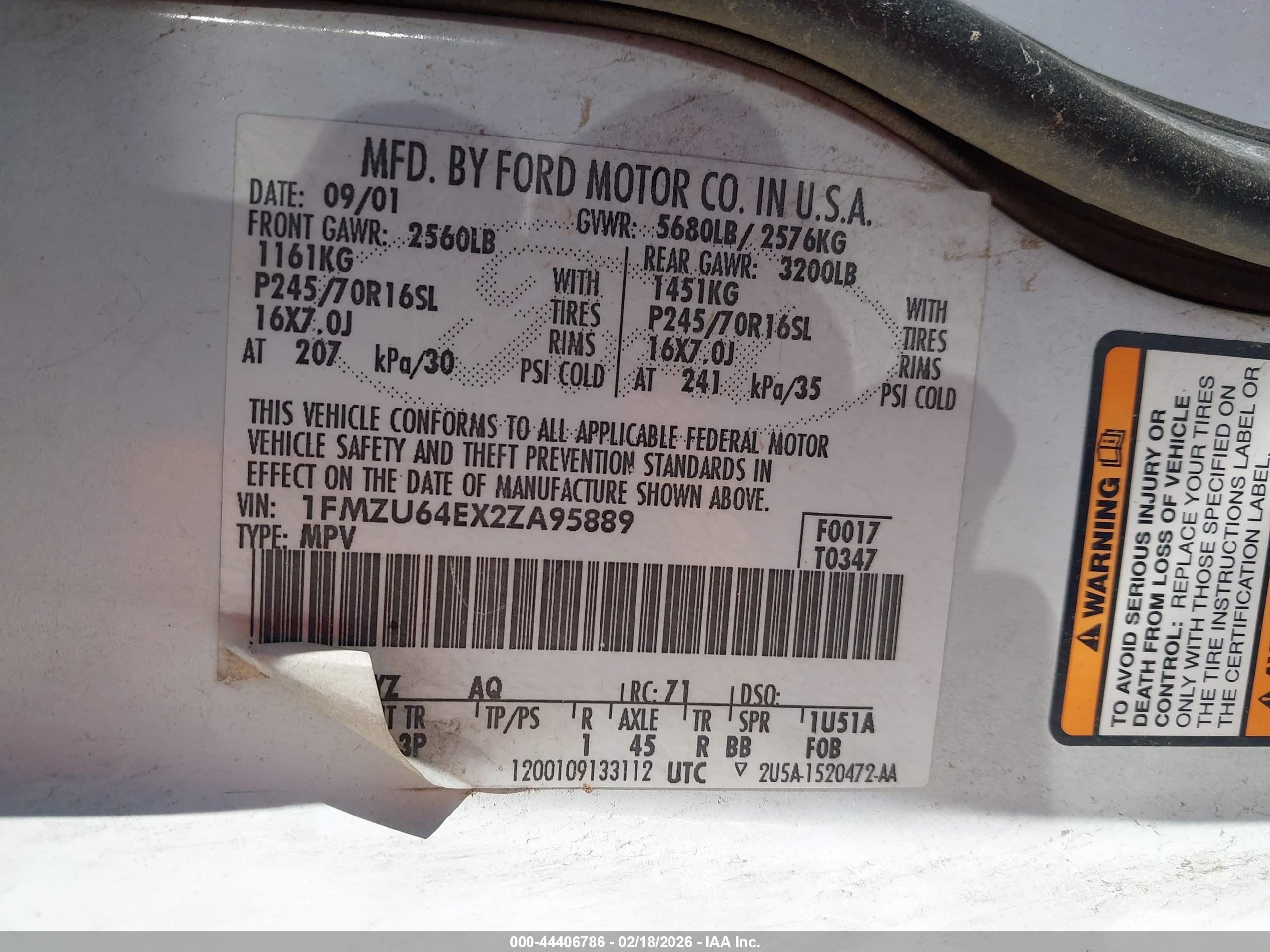 FORD EXPLORER image 9