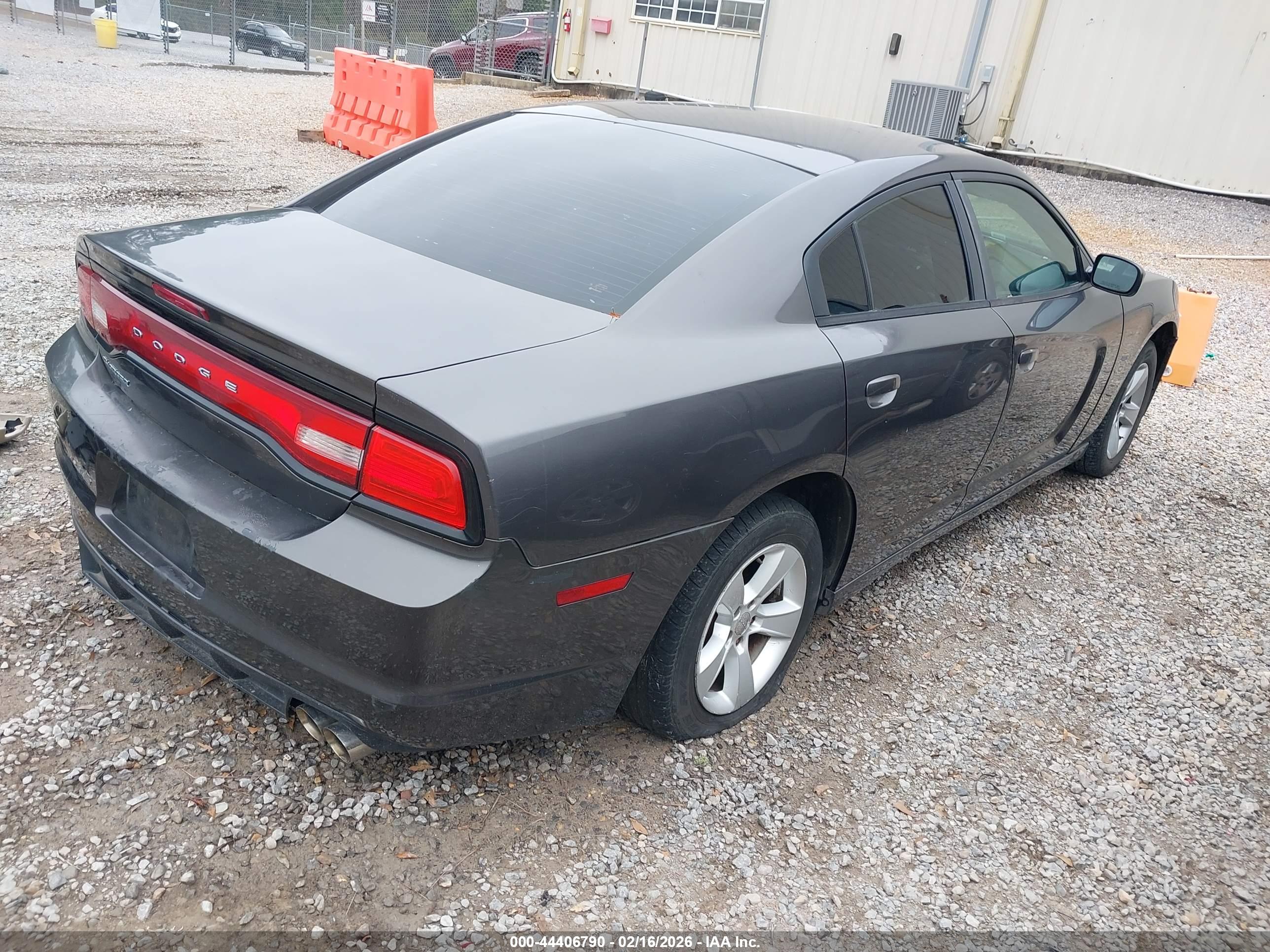 DODGE CHARGER image 4