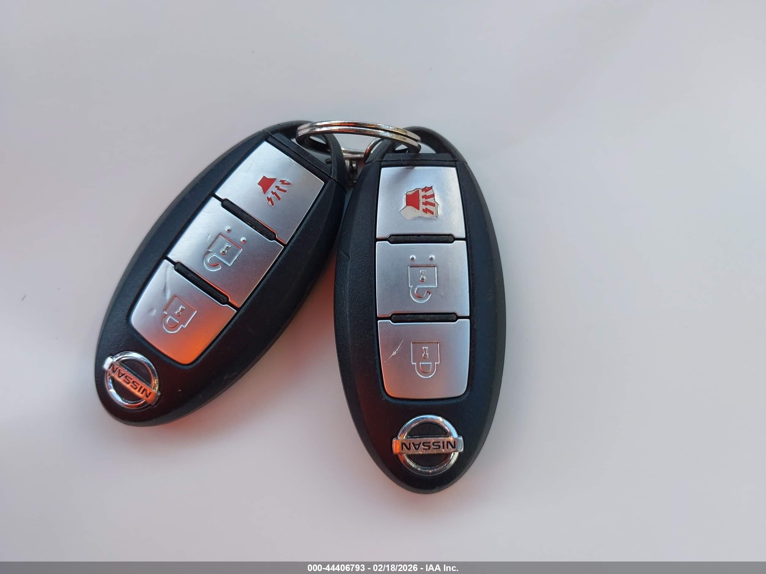 NISSAN ROGUE image 11